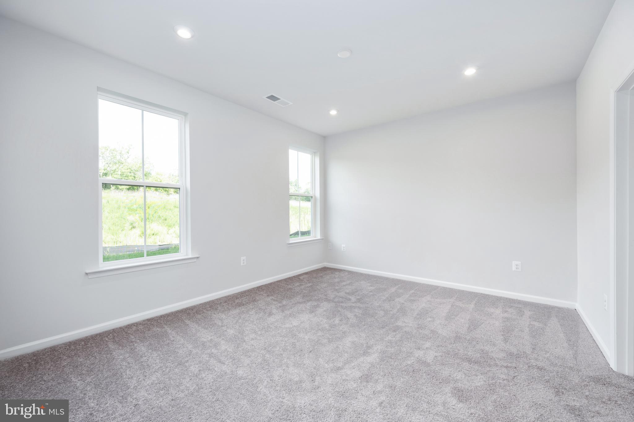 EMBREY MILL - Residential