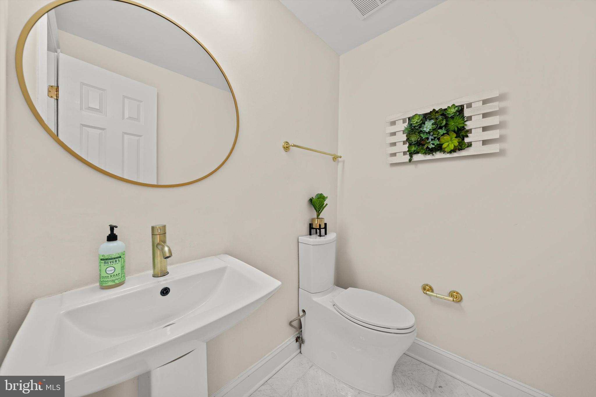 GLENBROOK VILLAGE - Residential