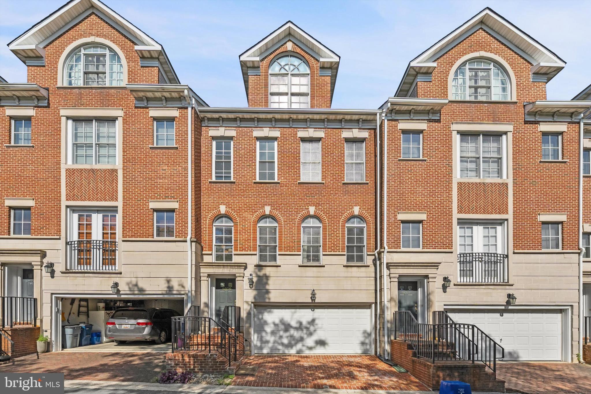 GLENBROOK VILLAGE - Residential