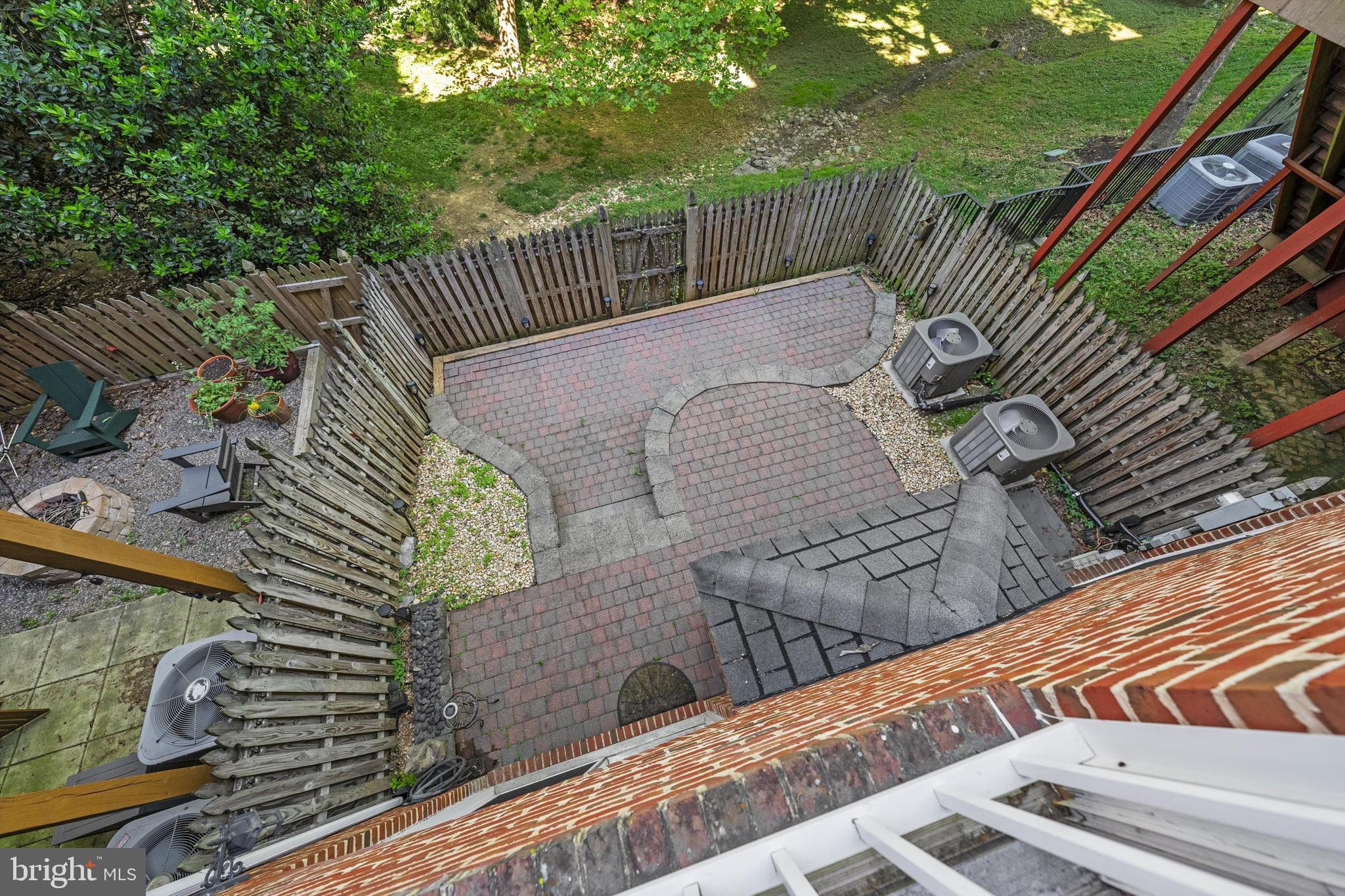 GLENBROOK VILLAGE - Residential