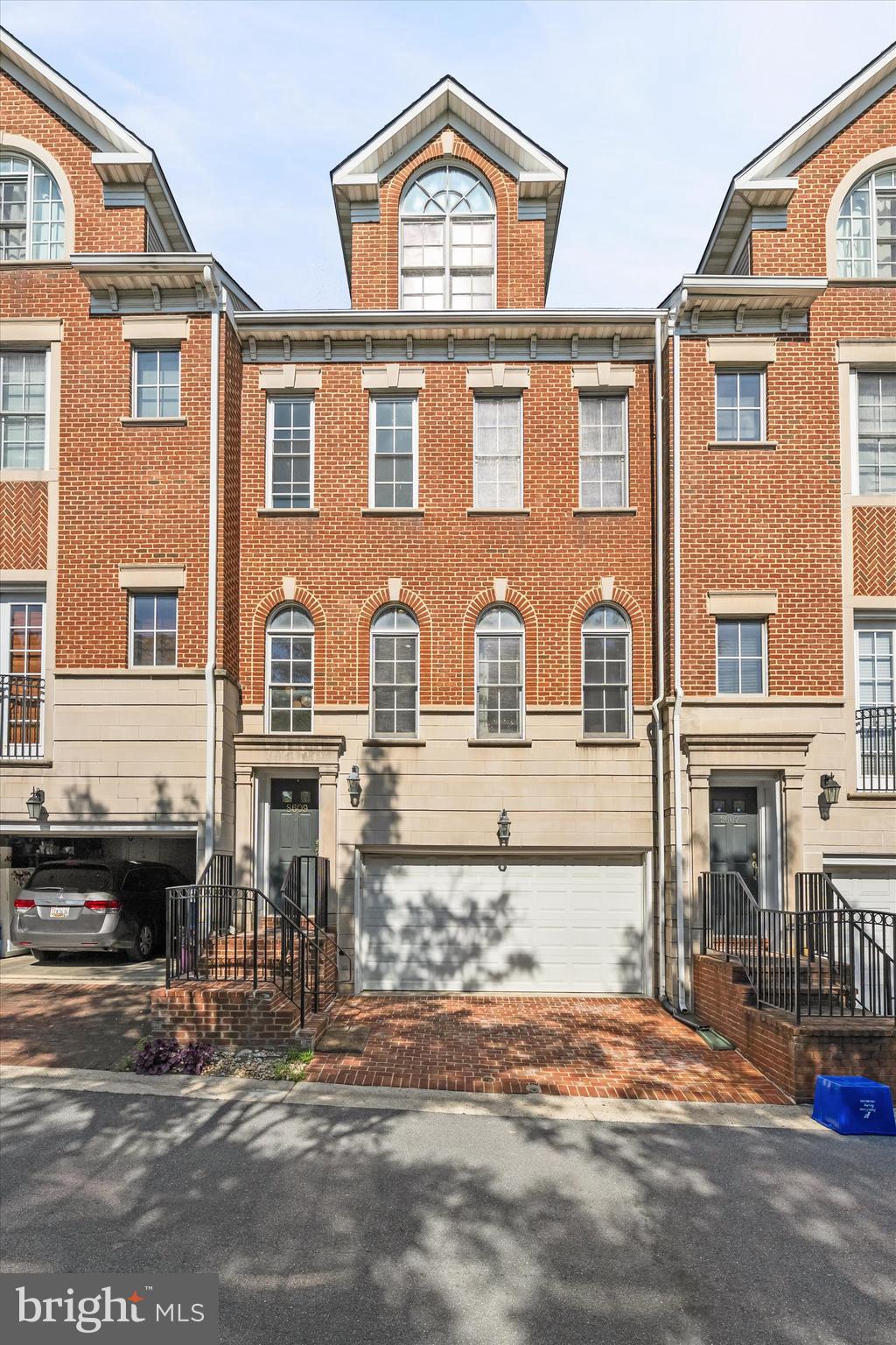 GLENBROOK VILLAGE - Residential