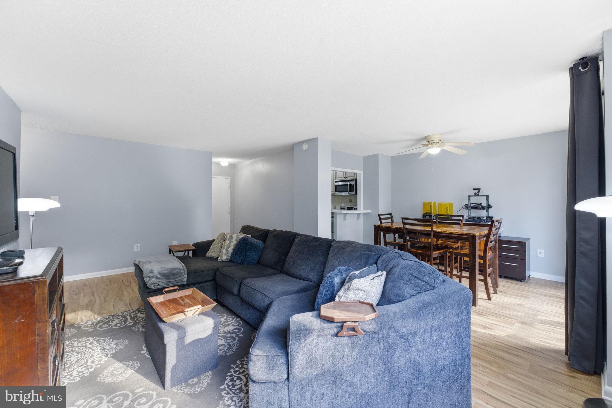 HUNTING CREEK CLUB CONDOMINIUMS - Residential