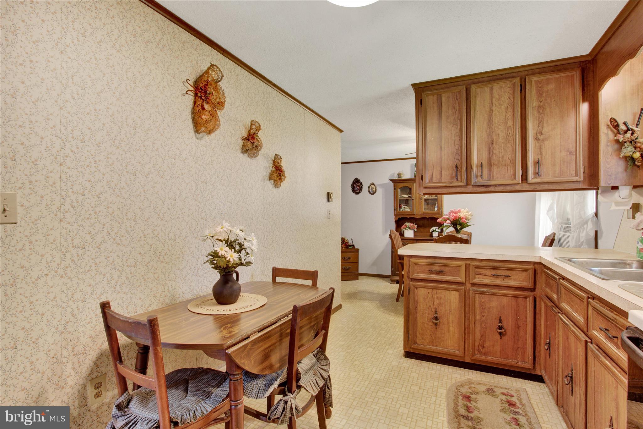 OXFORD ESTATES - Residential