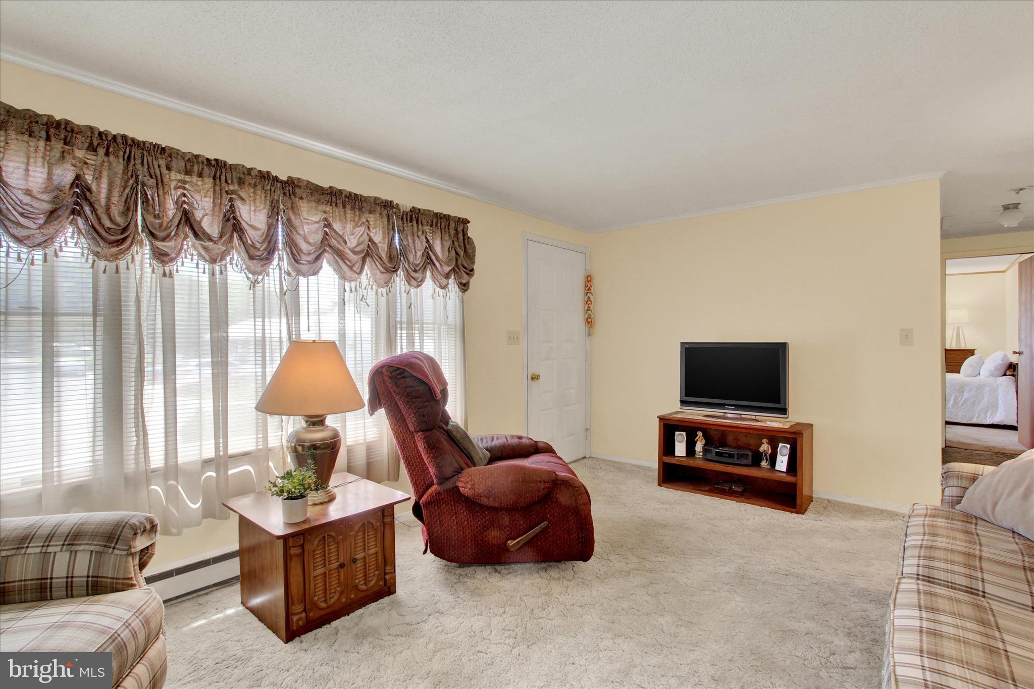 OXFORD ESTATES - Residential