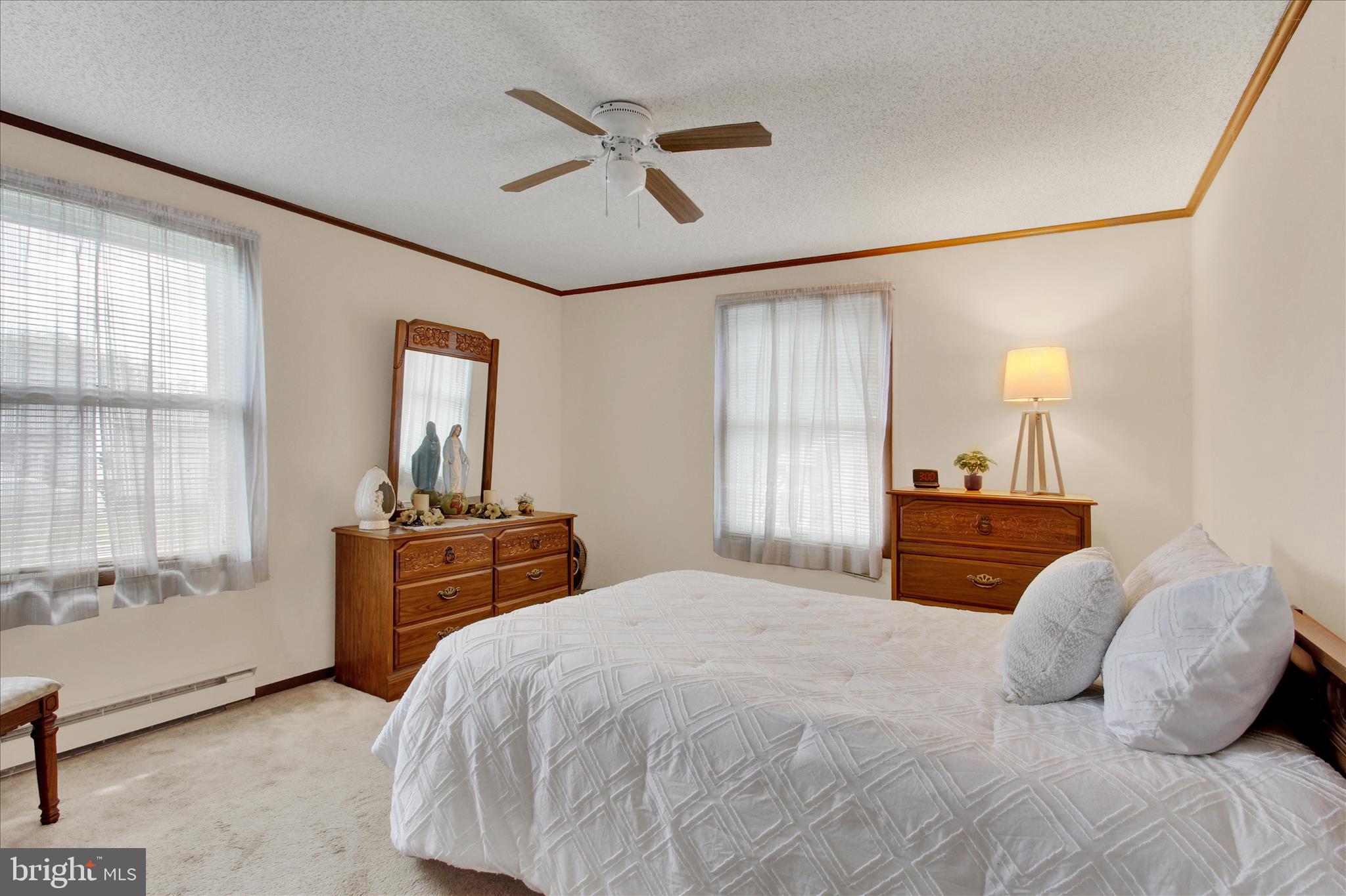 OXFORD ESTATES - Residential
