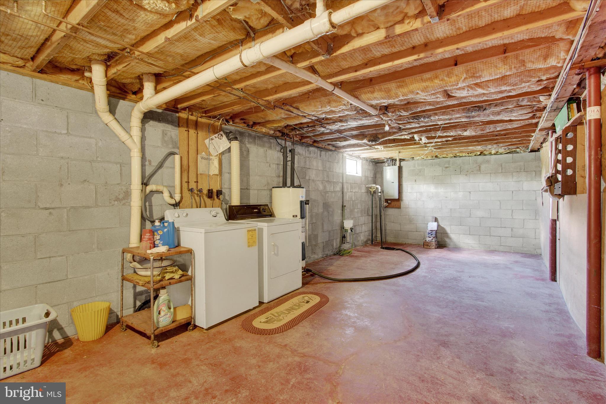 OXFORD ESTATES - Residential