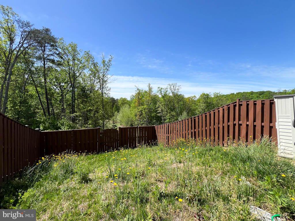 COLONIAL FORGE - Residential Lease