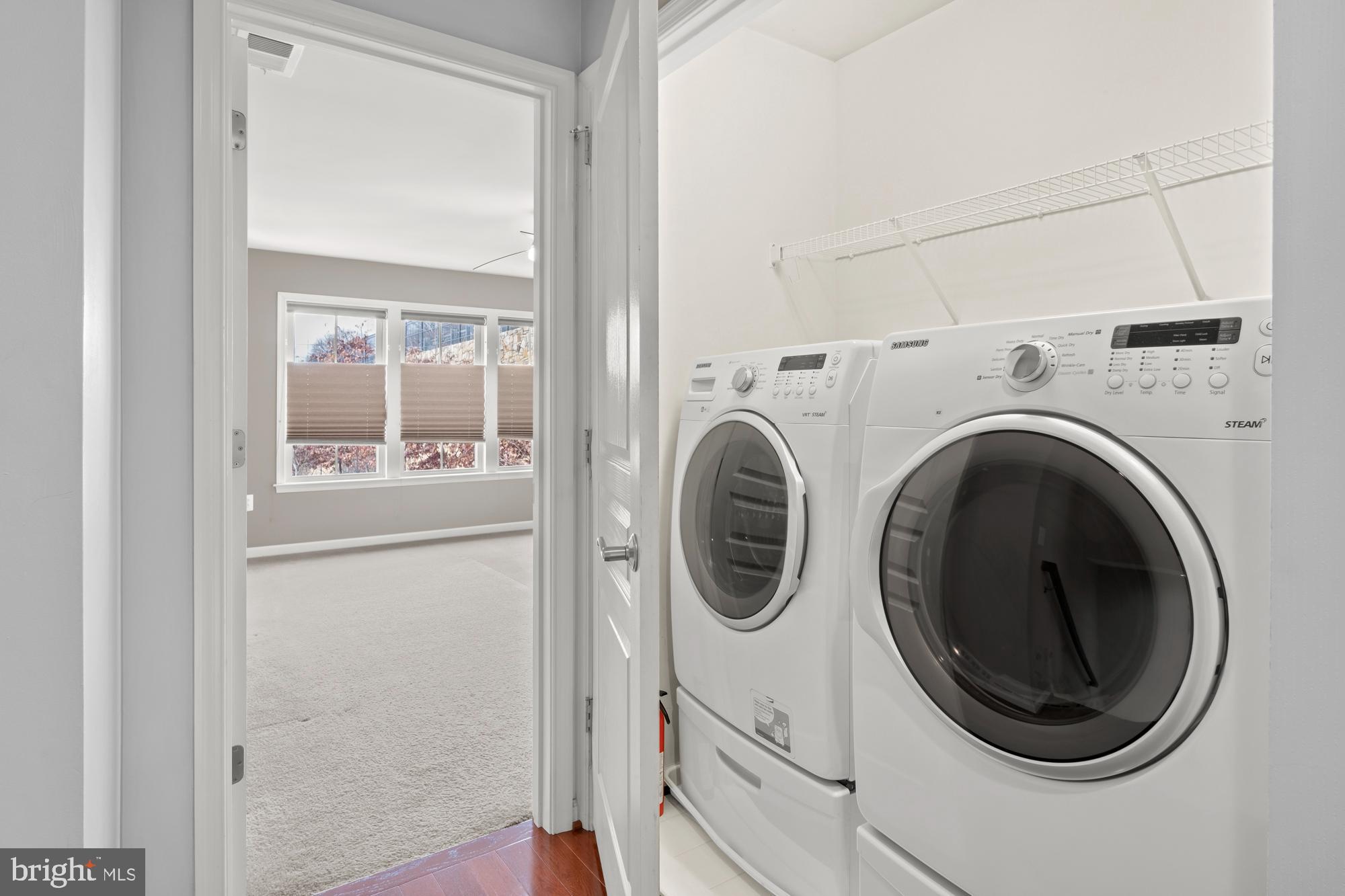 SHIRLINGTON CREST - Residential Lease