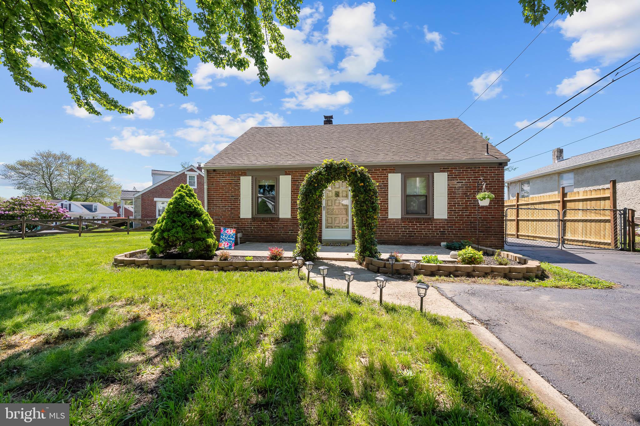 WILLOWBROOK - Residential
