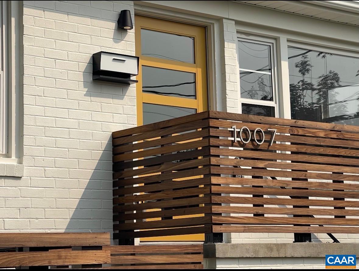 LOCUST GROVE - Residential
