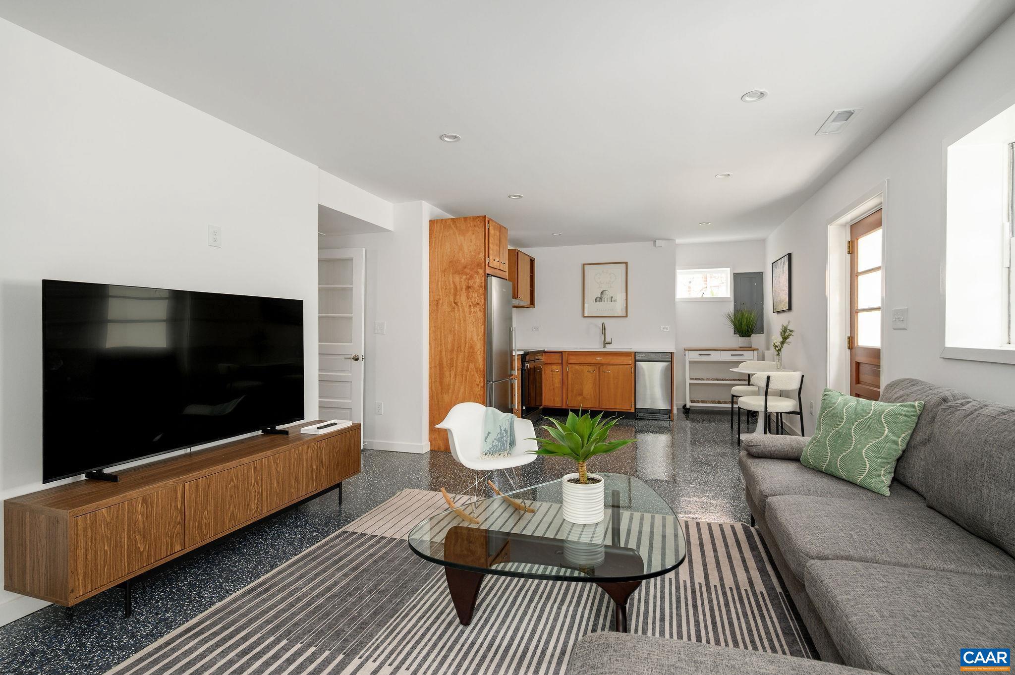 LOCUST GROVE - Residential
