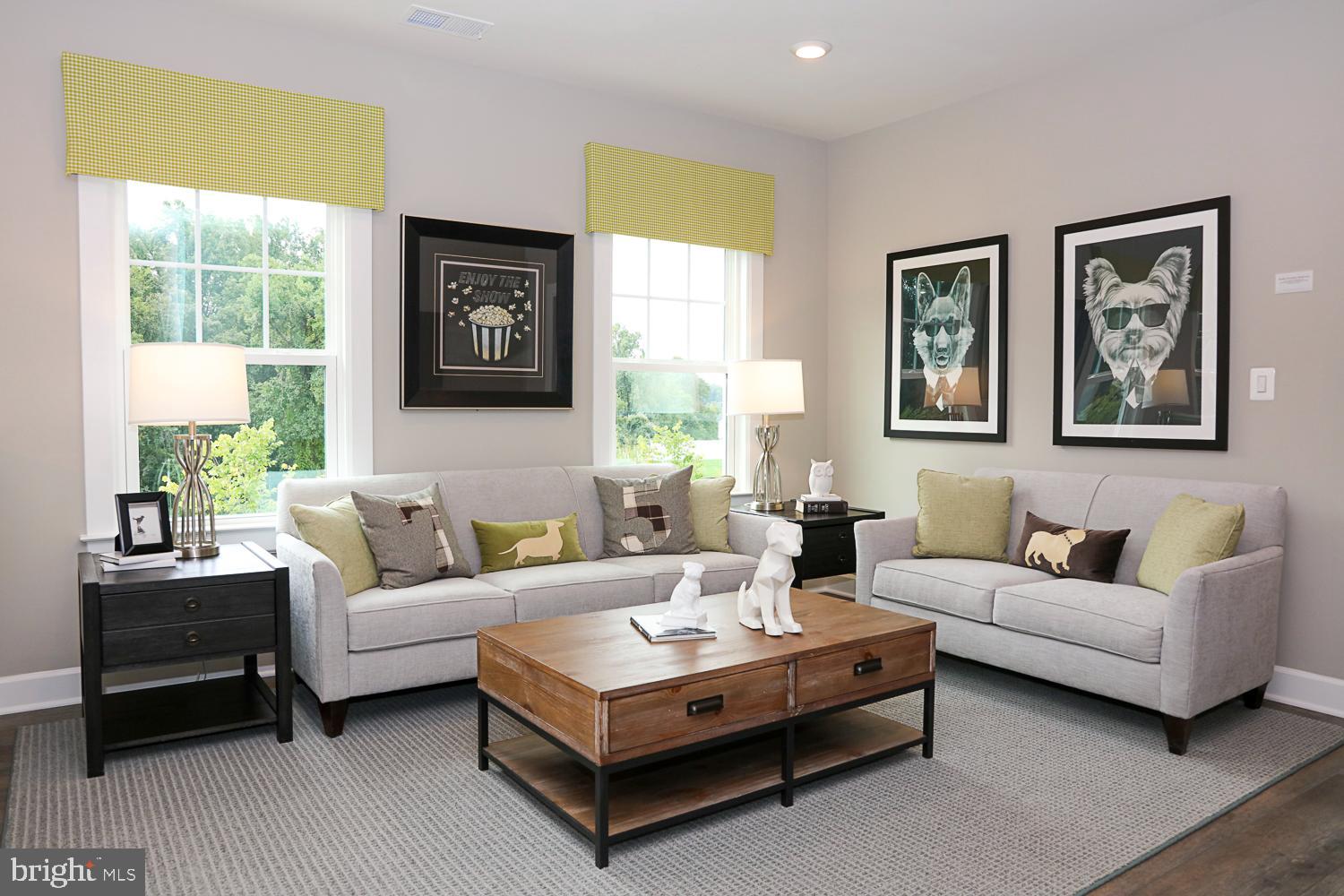 WELLINGTON FARMS - Residential