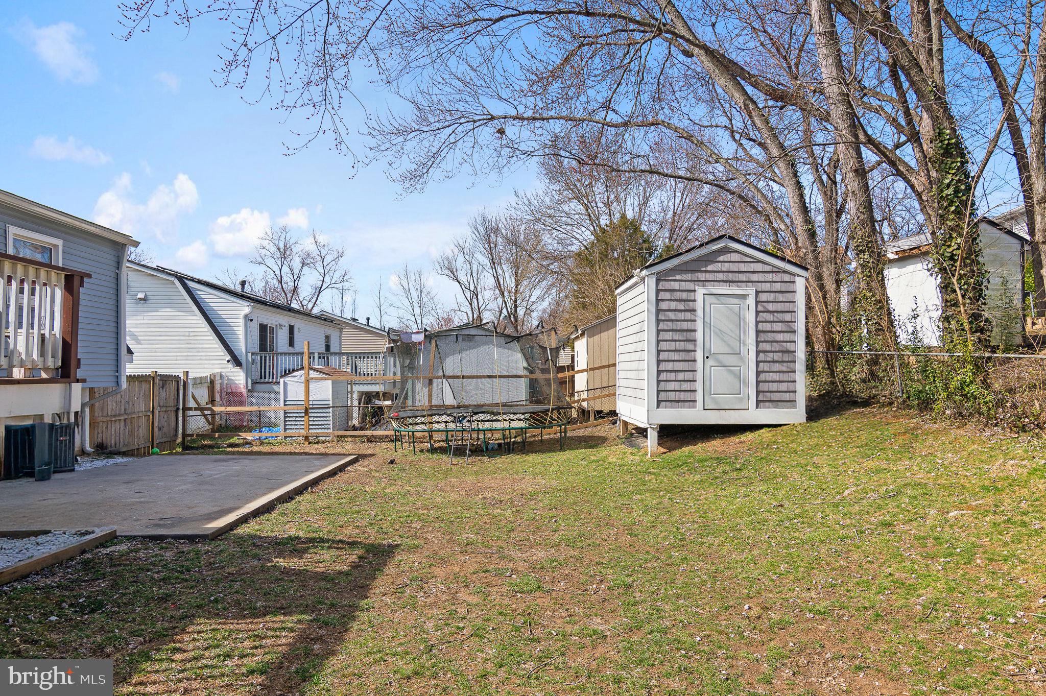 DALE CITY - Residential