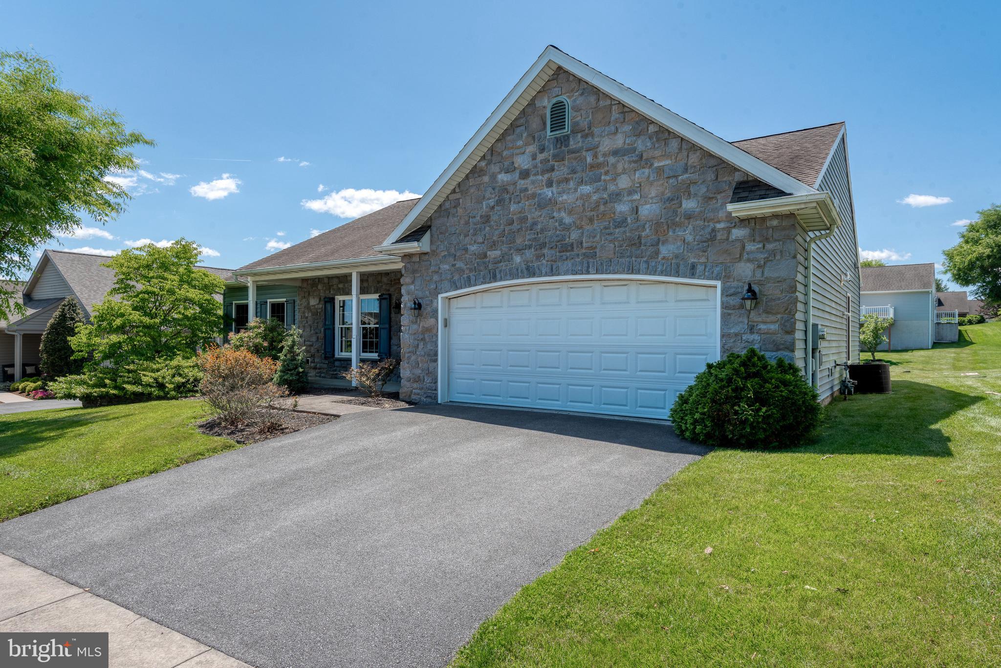 BROOKSHIRE - Residential