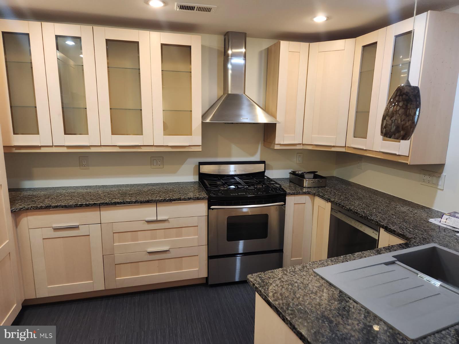 MILL RIDGE - Residential
