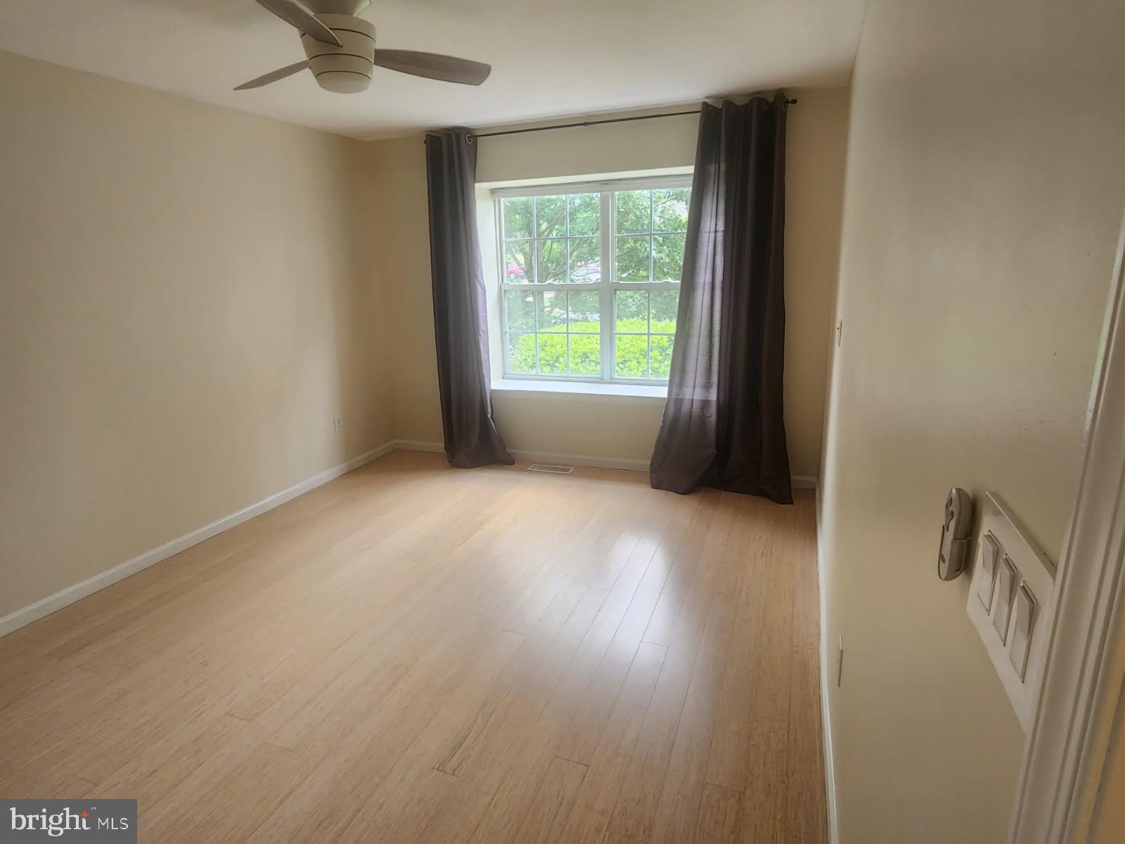 MILL RIDGE - Residential