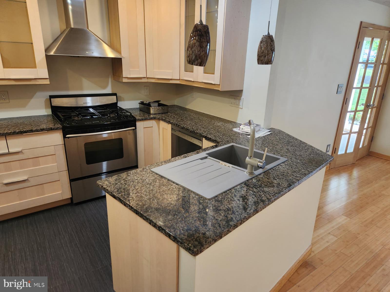 MILL RIDGE - Residential
