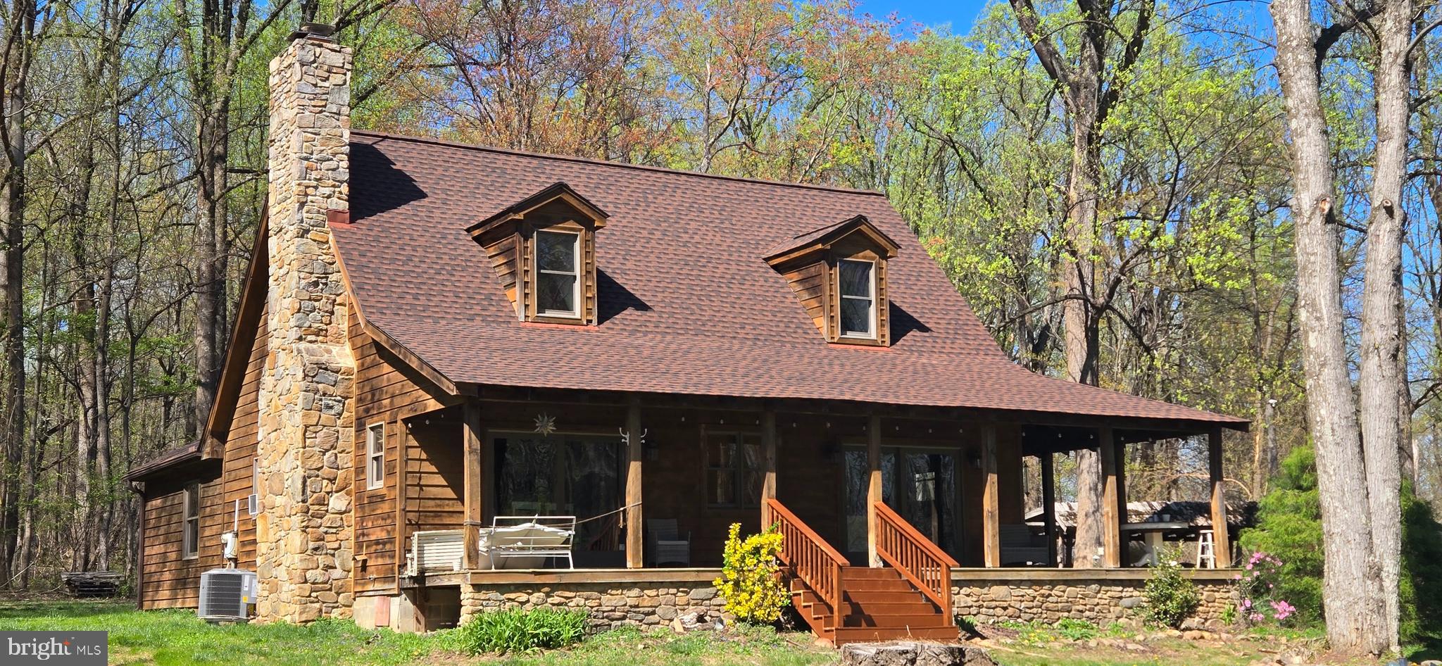 SHORT HILL - Residential