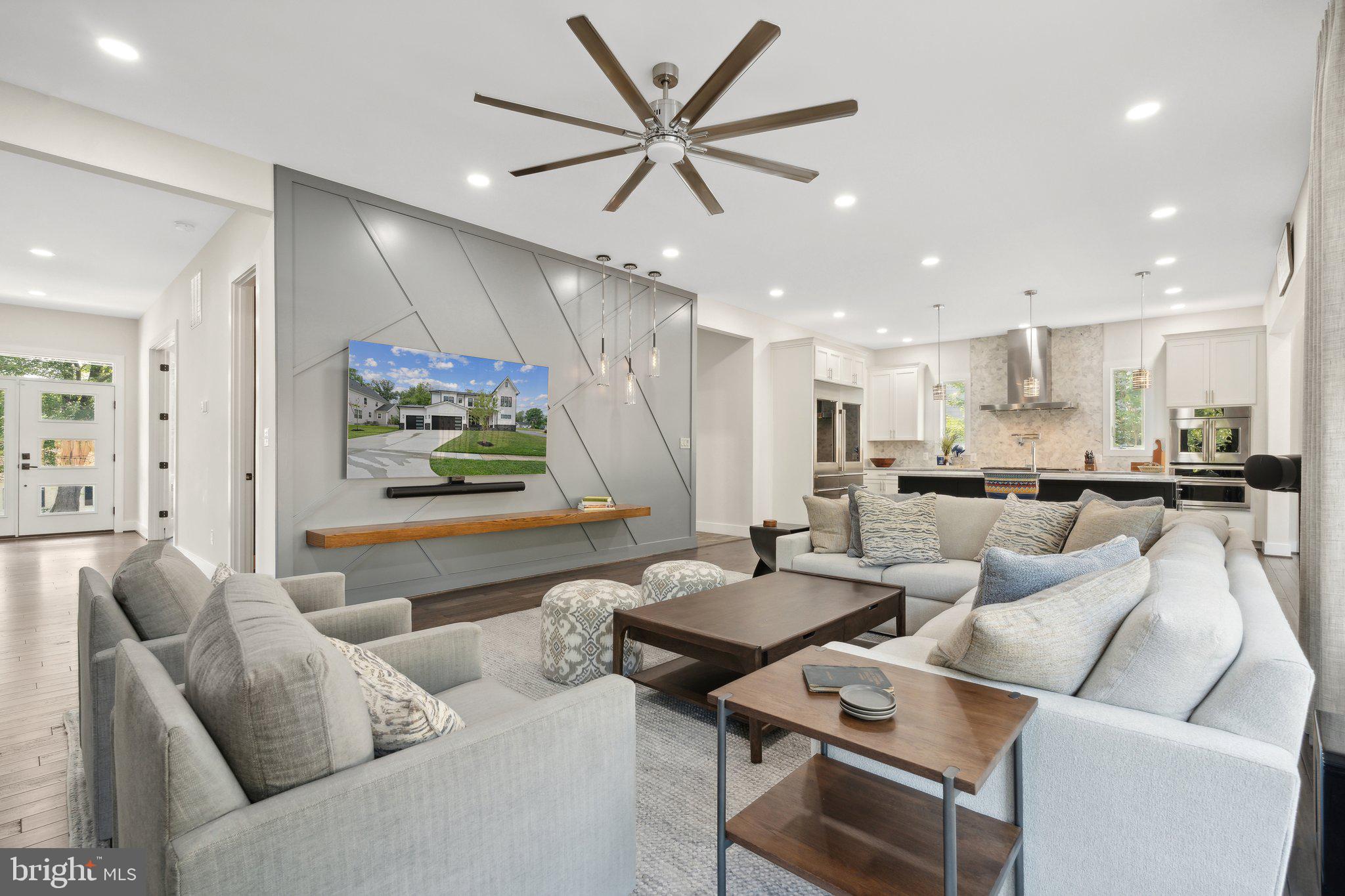 PIMMIT HILLS - Residential