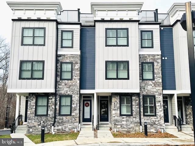Elegant Modern 3 Bedroom, 2.5 Bathroom Townhome in Fort Washington, PA. Discover refined living at 2001 Hyview Terrace, a 2‑year‑old contemporary Townhome designed with both comfort and convenience in mind. This residence features a private elevator for effortless access across levels and a spacious terrace perfect for entertaining or quiet relaxation.  Located in the heart of Fort Washington, the home offers unmatched accessibility:  Dining & Shopping: Just minutes from local eateries, cafes, and shopping centers.   Community: Close to neighborhood churches and community hubs.  Commuter Friendly: Near major freeway exits including the PA Turnpike (I‑276), Route 309, I‑476, and I‑76 — making travel to Philadelphia, the Main Line, and beyond simple and stress‑free.  With its modern design, low‑maintenance lifestyle, and prime location, this Townhome is ideal for Buyers seeking both sophistication and convenience.  Schedule your private showing today and experience all that this elegant home has to offer first-hand!