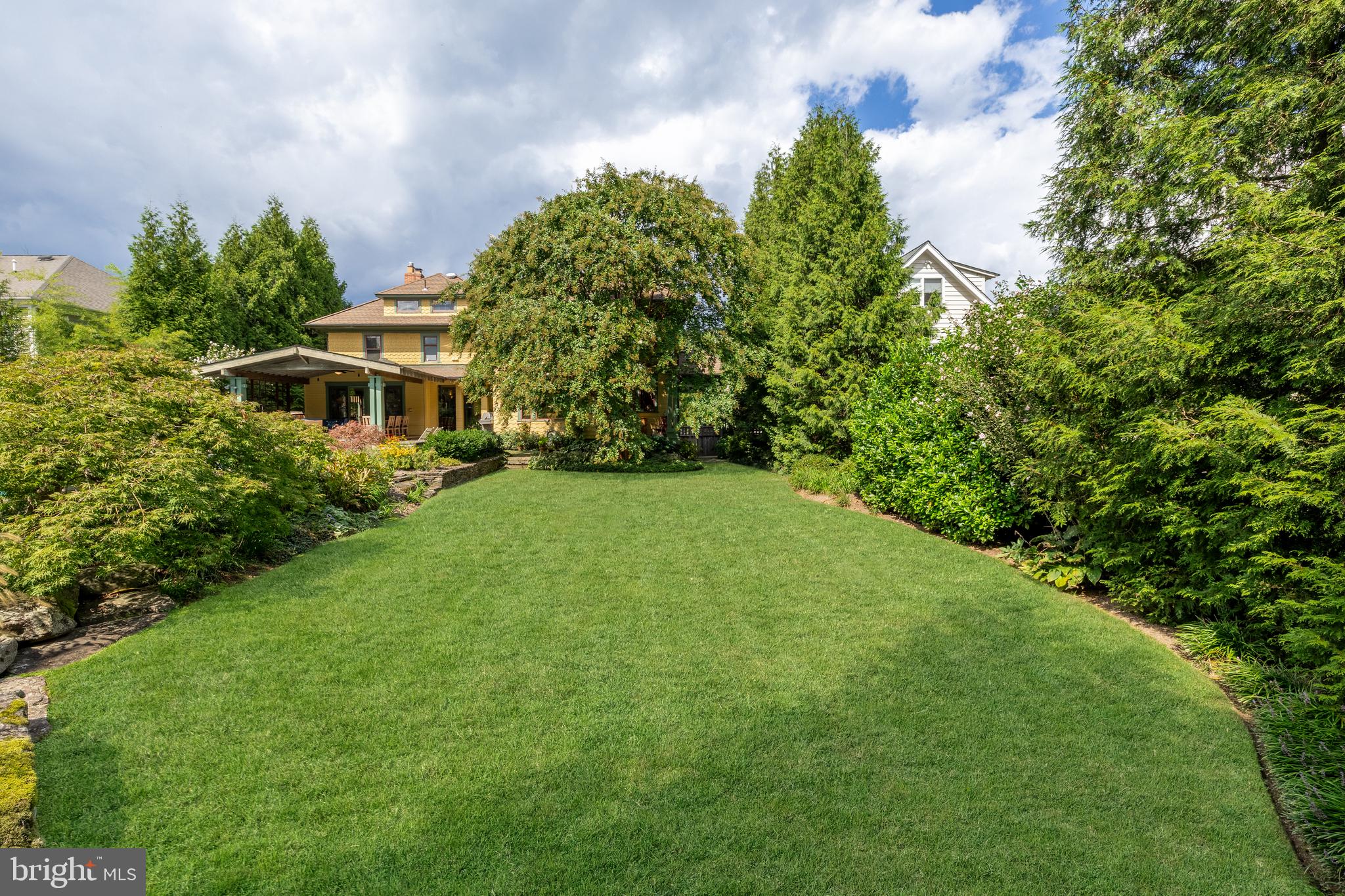 CHEVY CHASE VILLAGE - Residential
