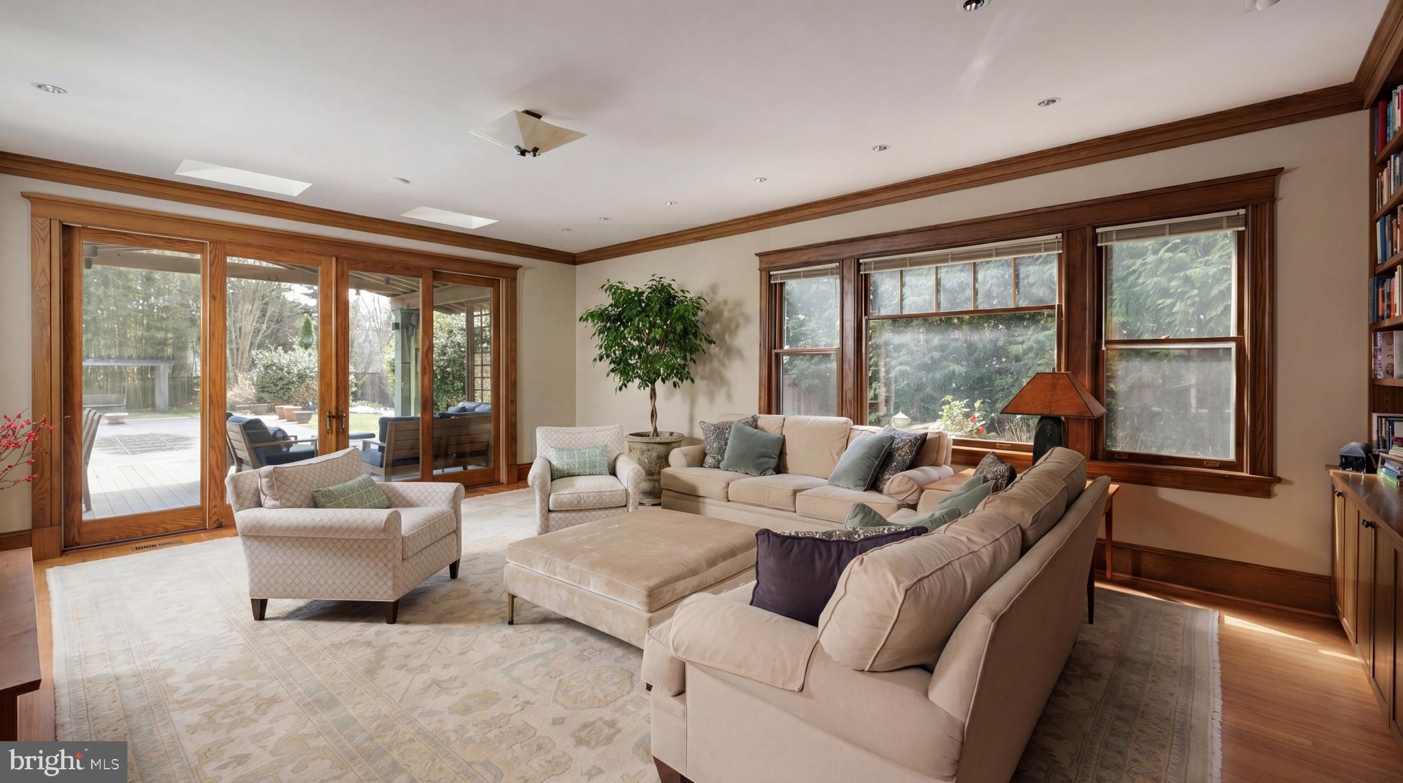 CHEVY CHASE VILLAGE - Residential