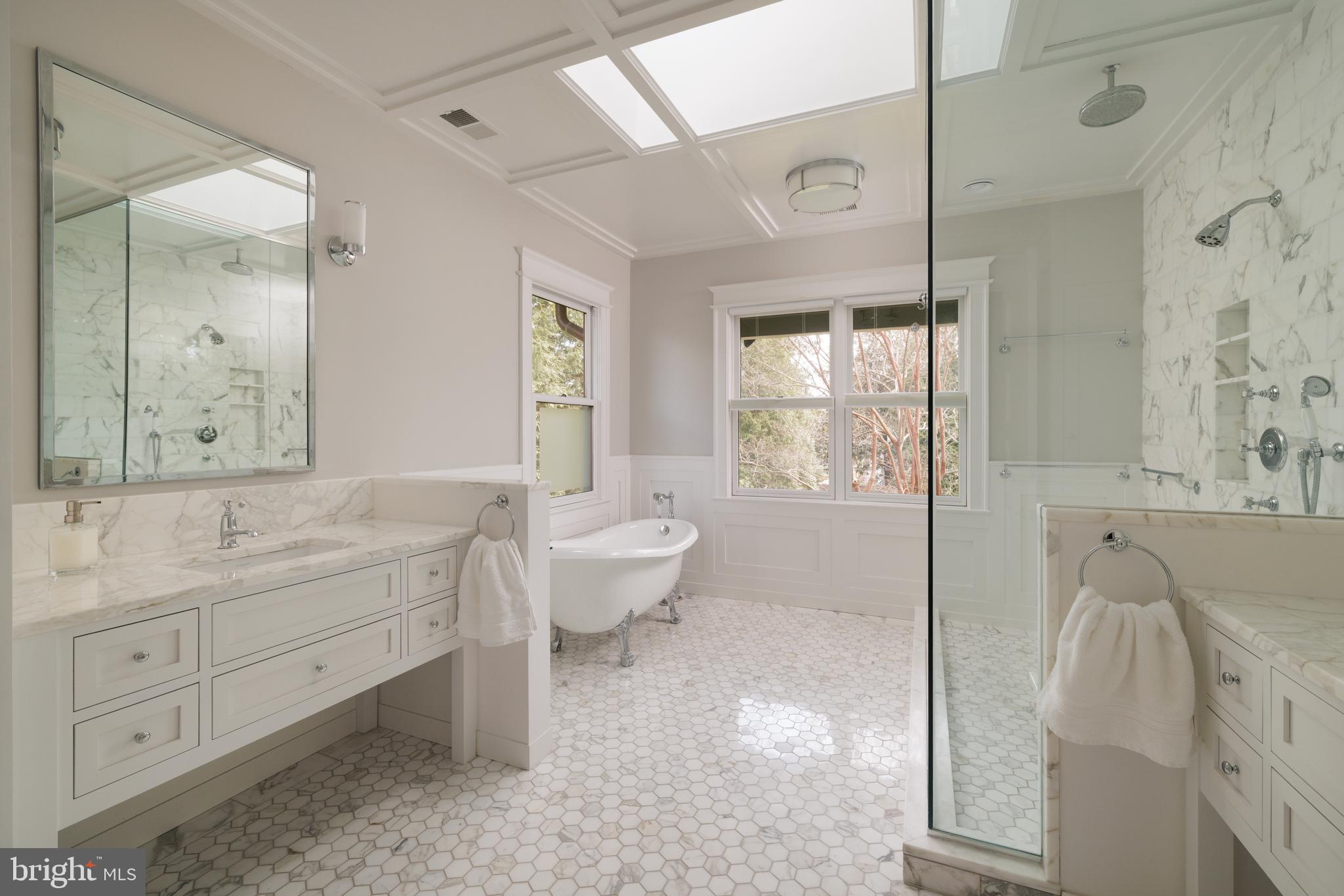CHEVY CHASE VILLAGE - Residential
