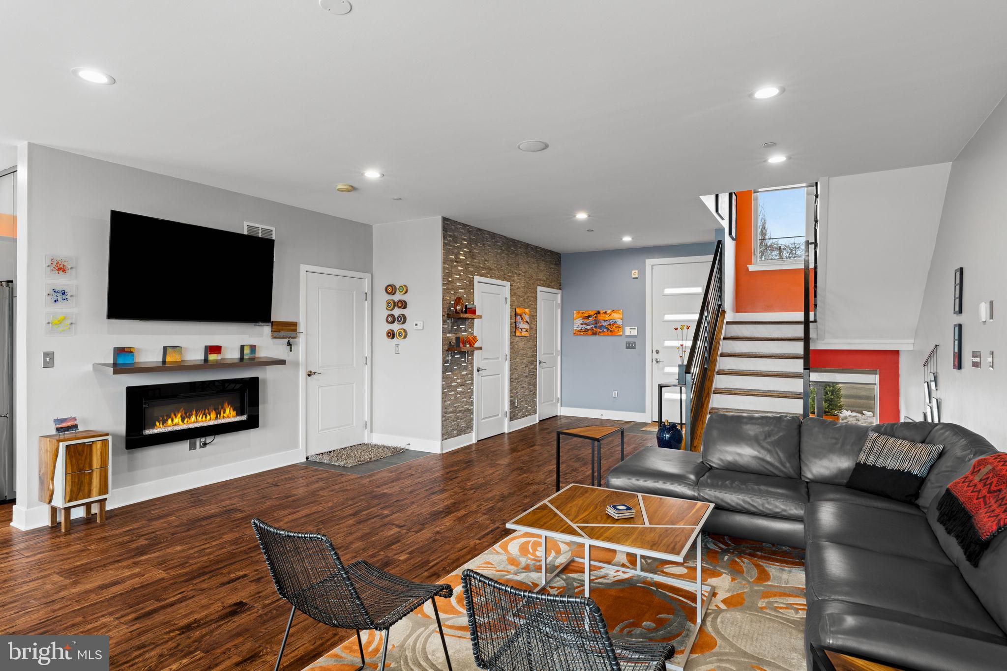 MANAYUNK - Residential