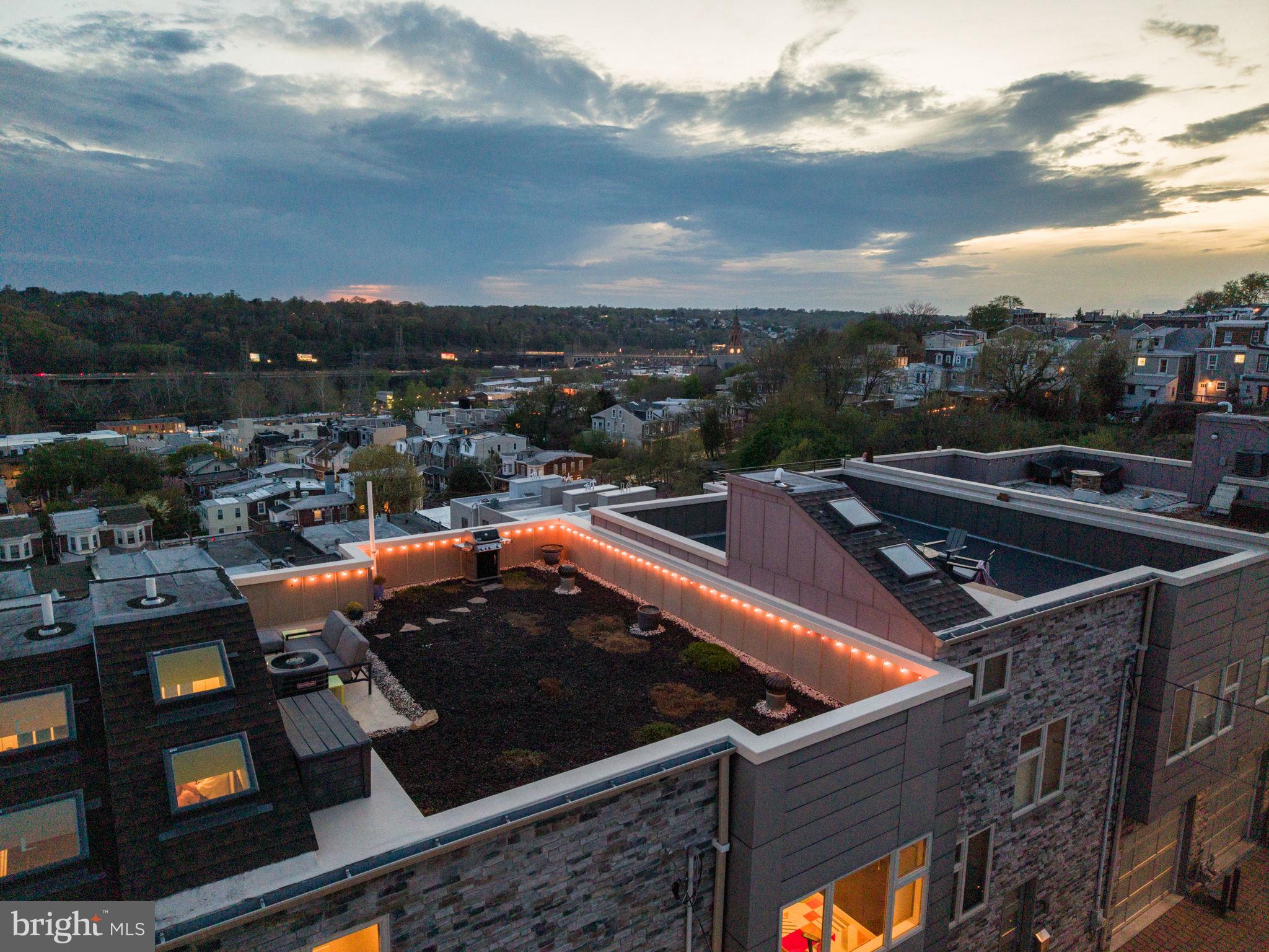 MANAYUNK - Residential