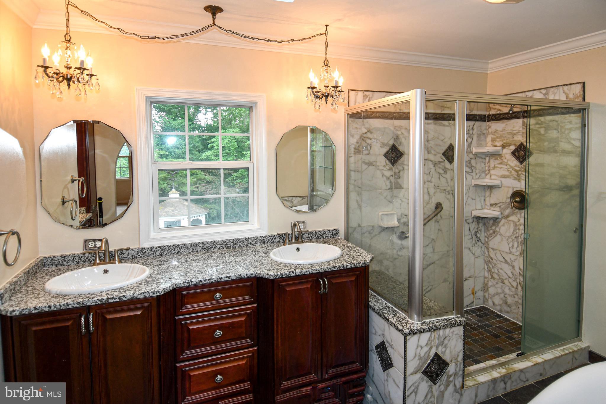 GRAHAM PARK SHORES - Residential