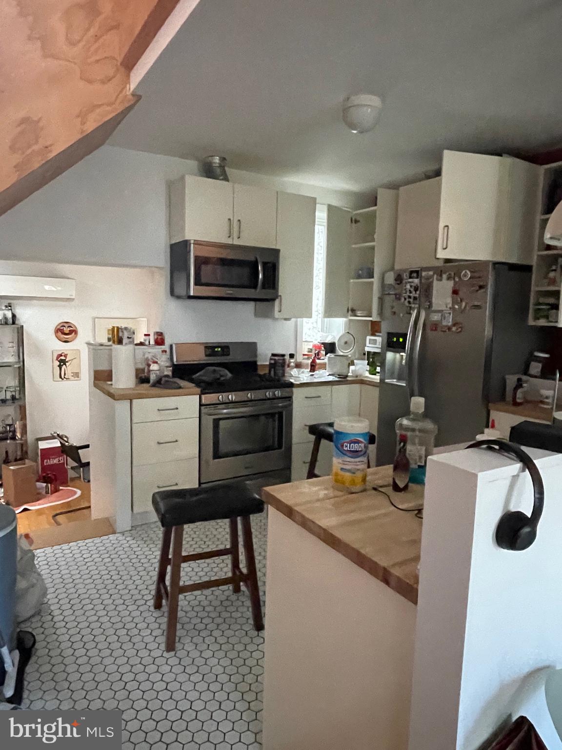 FRANCISVILLE - Residential Income
