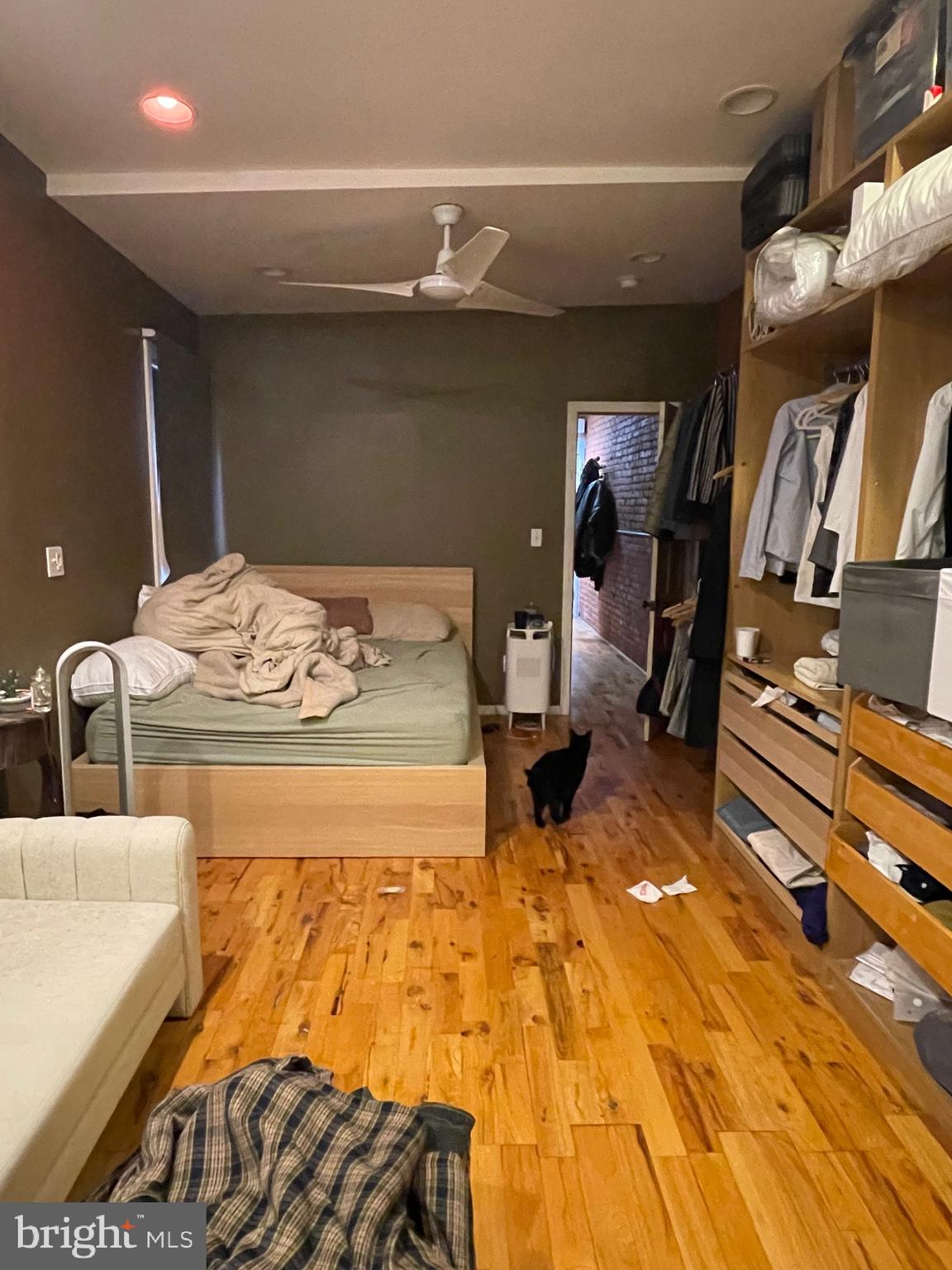 FRANCISVILLE - Residential Income