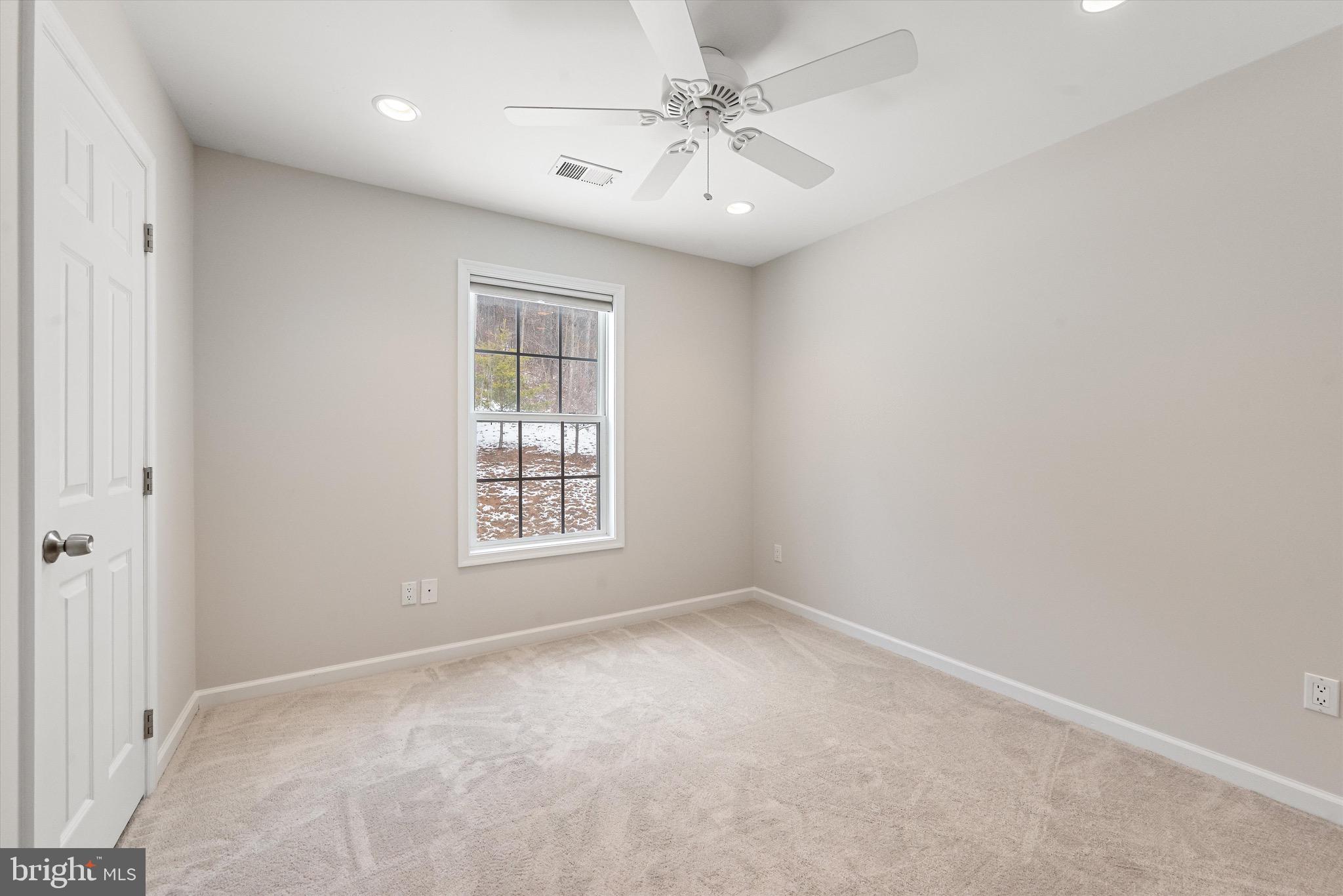 ESTATES AT CLAYTONS REST - Residential