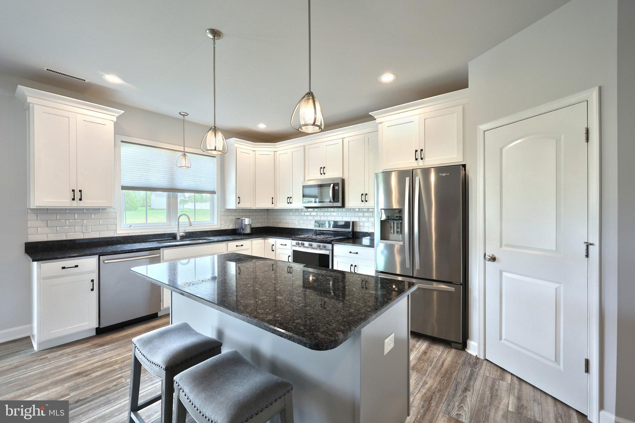 SIMME VALLEY ESTATES - Residential