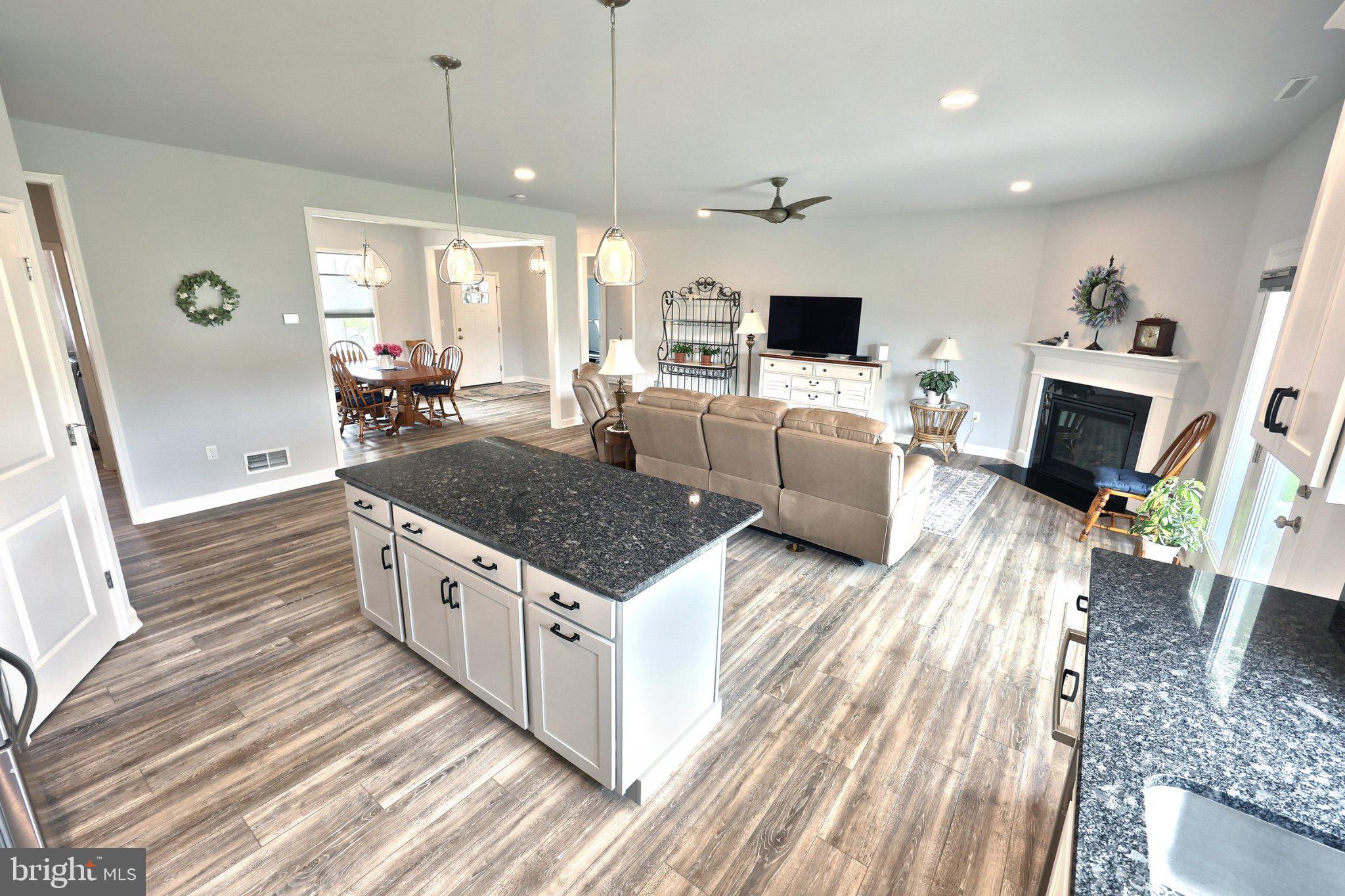 SIMME VALLEY ESTATES - Residential