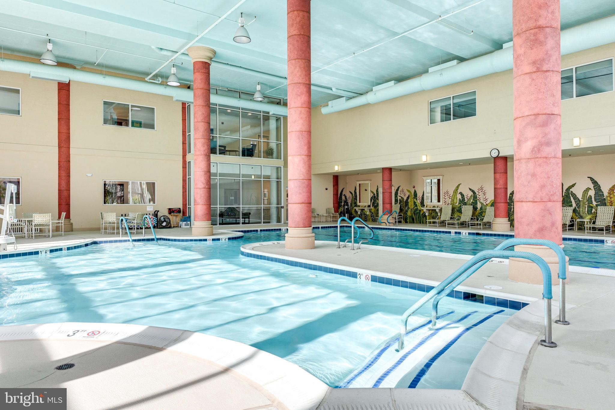 LANSDOWNE WOODS LEISURE WORLD - Residential