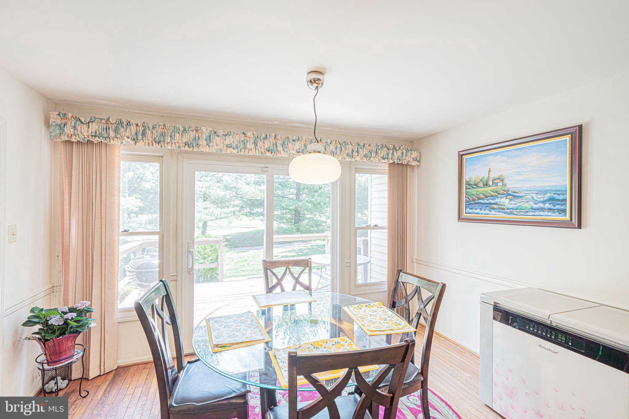 PINE CREST - Residential