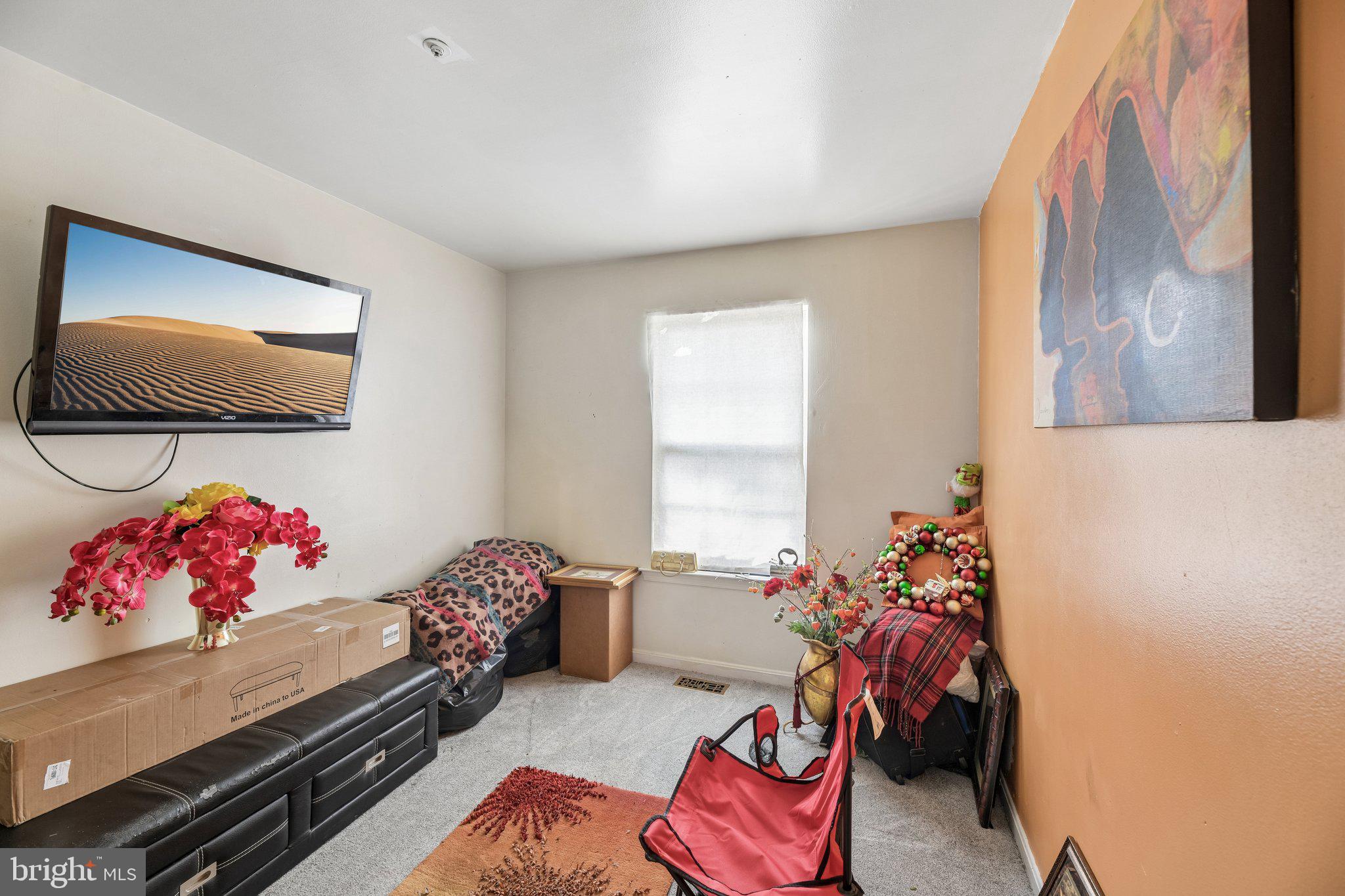 APPLEGATE CONDO - Residential