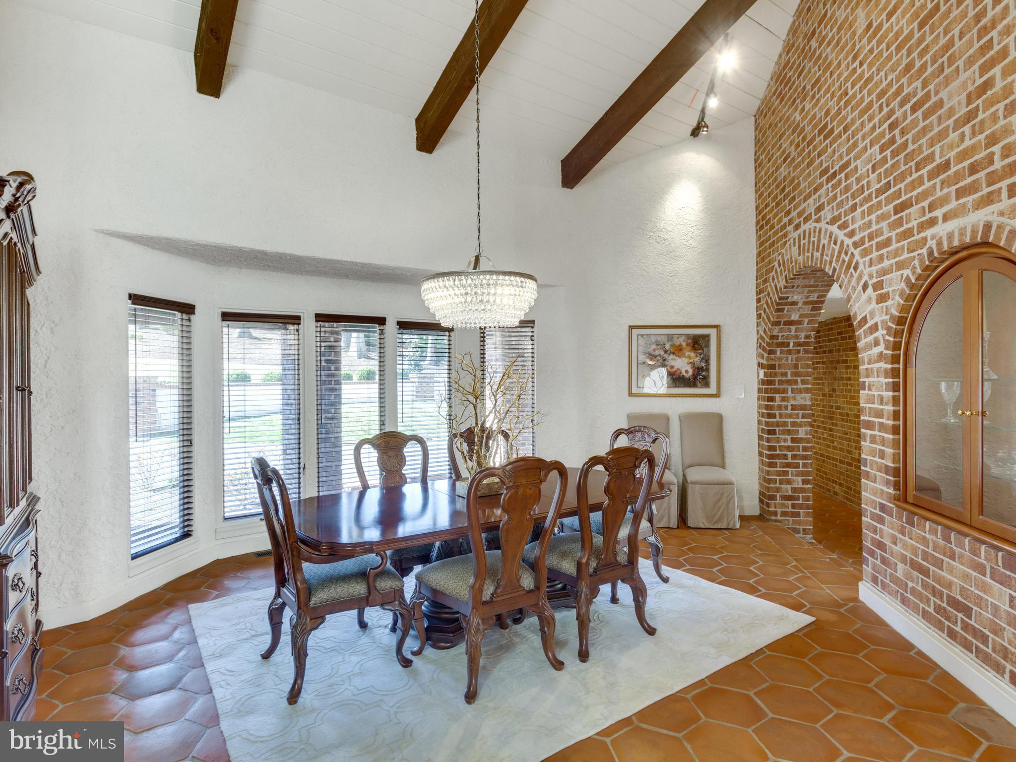 POTOMAC OVERLOOK - Residential
