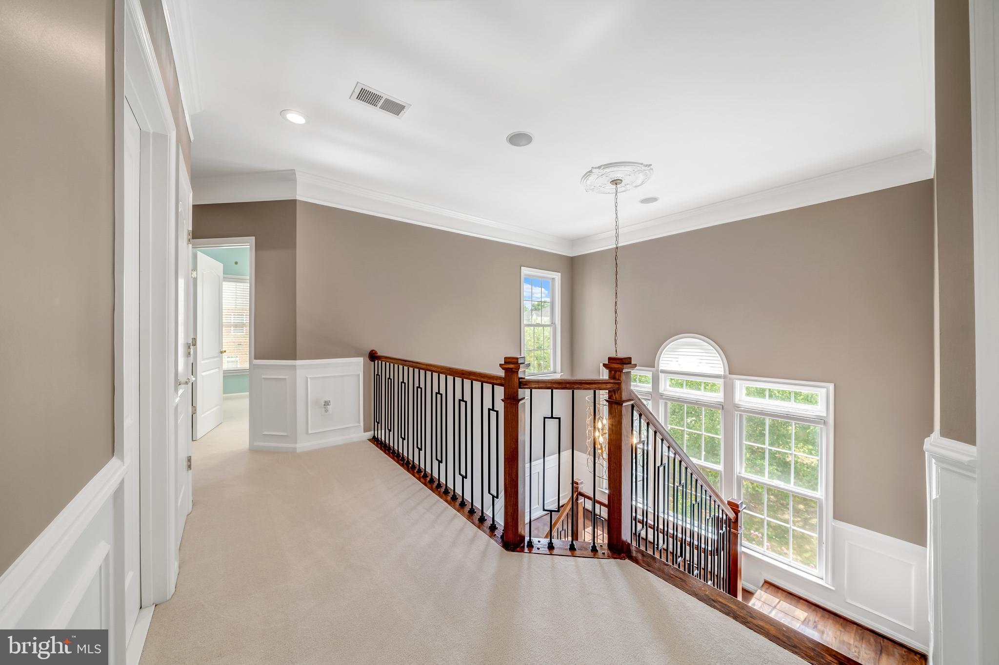 LANSDOWNE ON THE POTOMAC - Residential