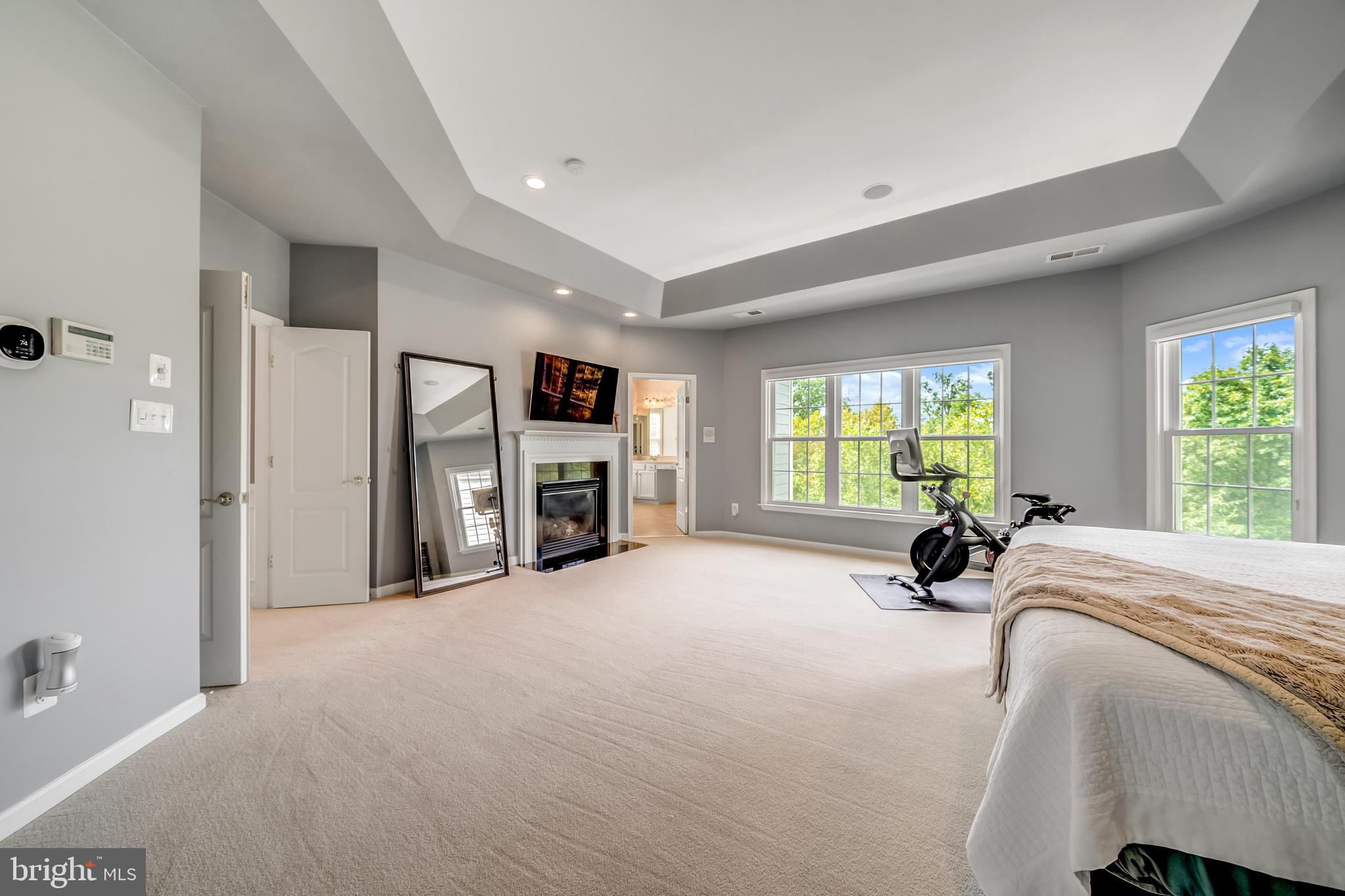 LANSDOWNE ON THE POTOMAC - Residential