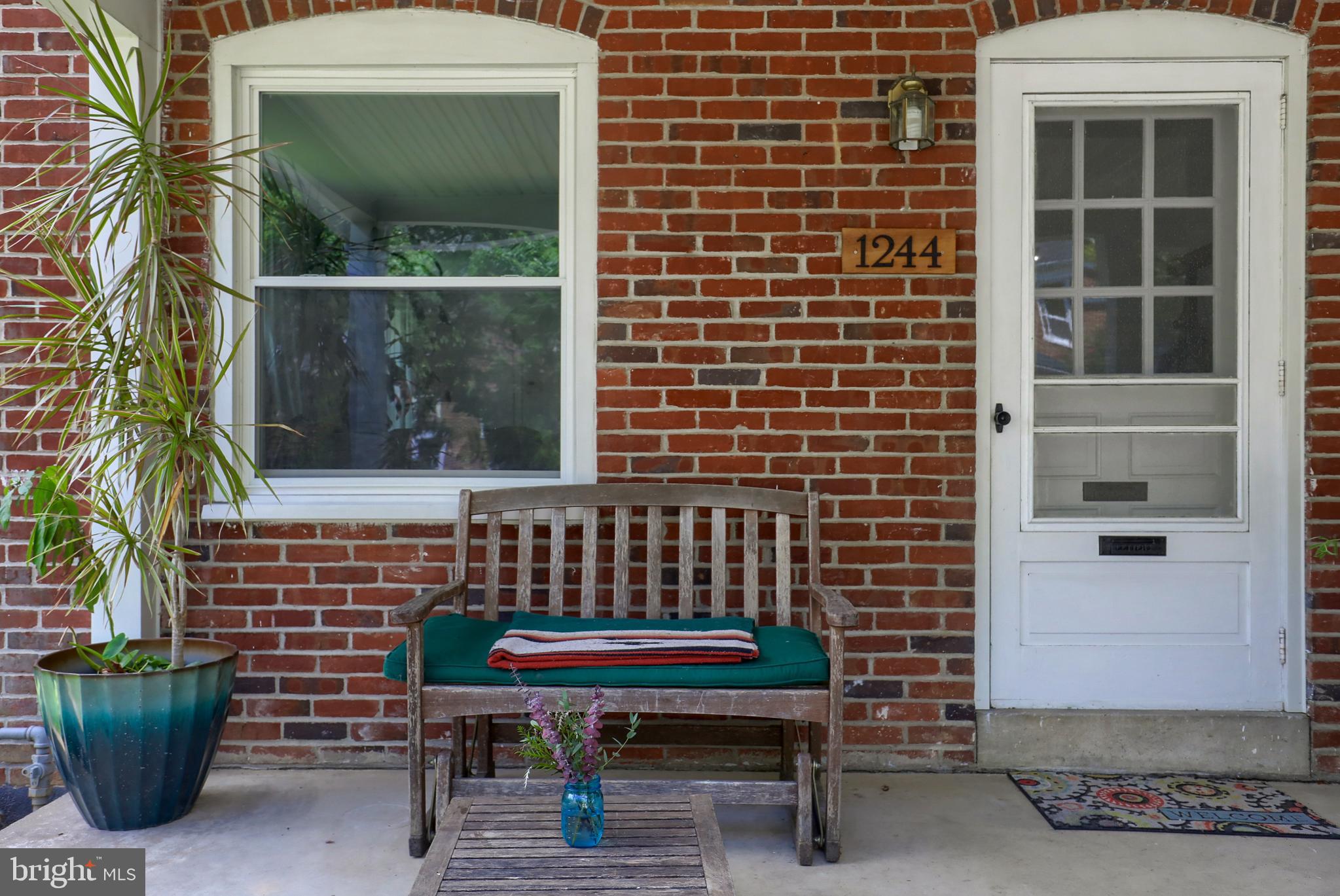 HAMILTON PARK - Residential