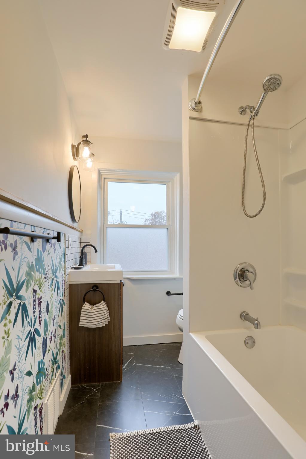 HAMILTON PARK - Residential