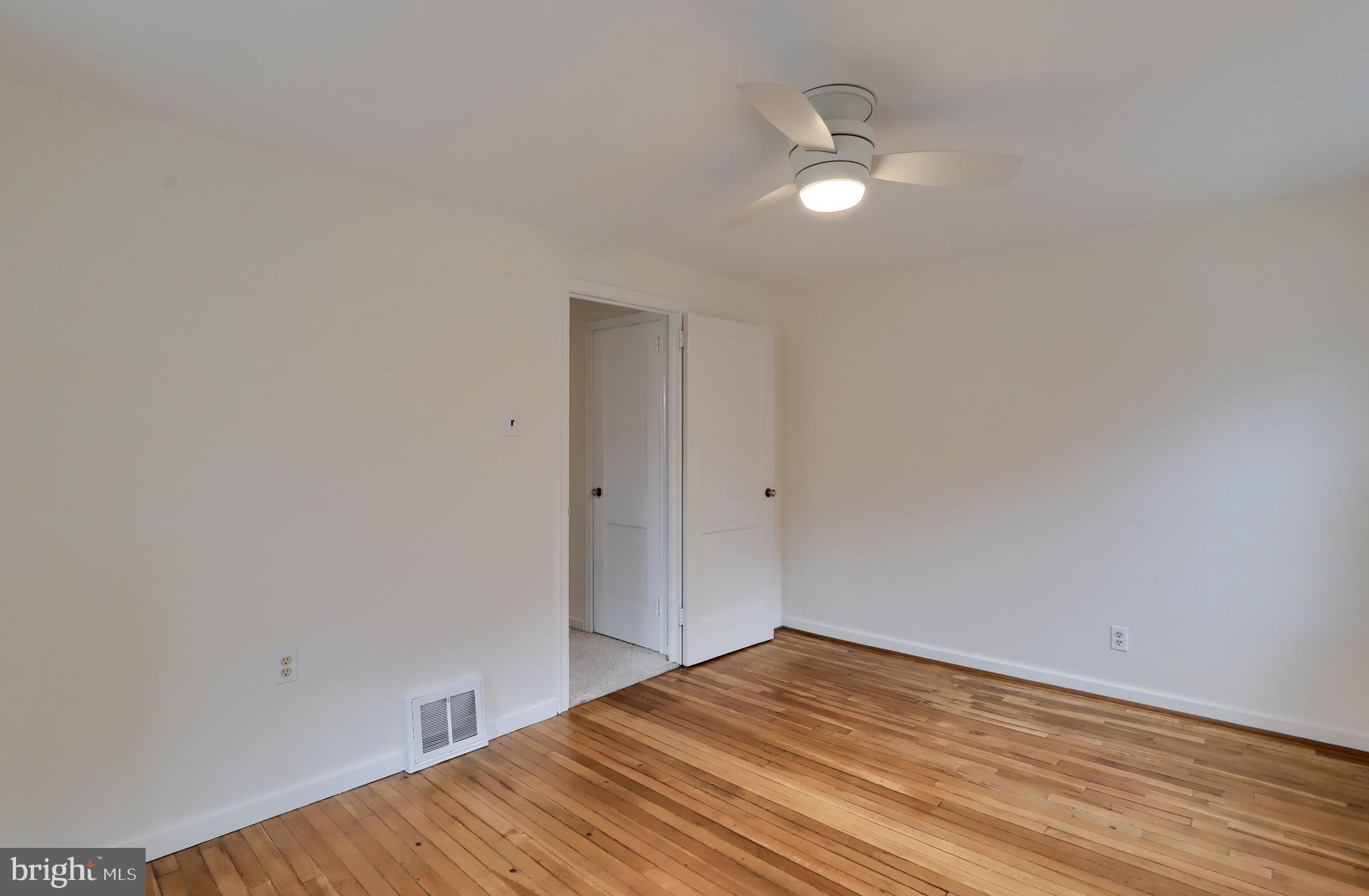 HAMILTON PARK - Residential