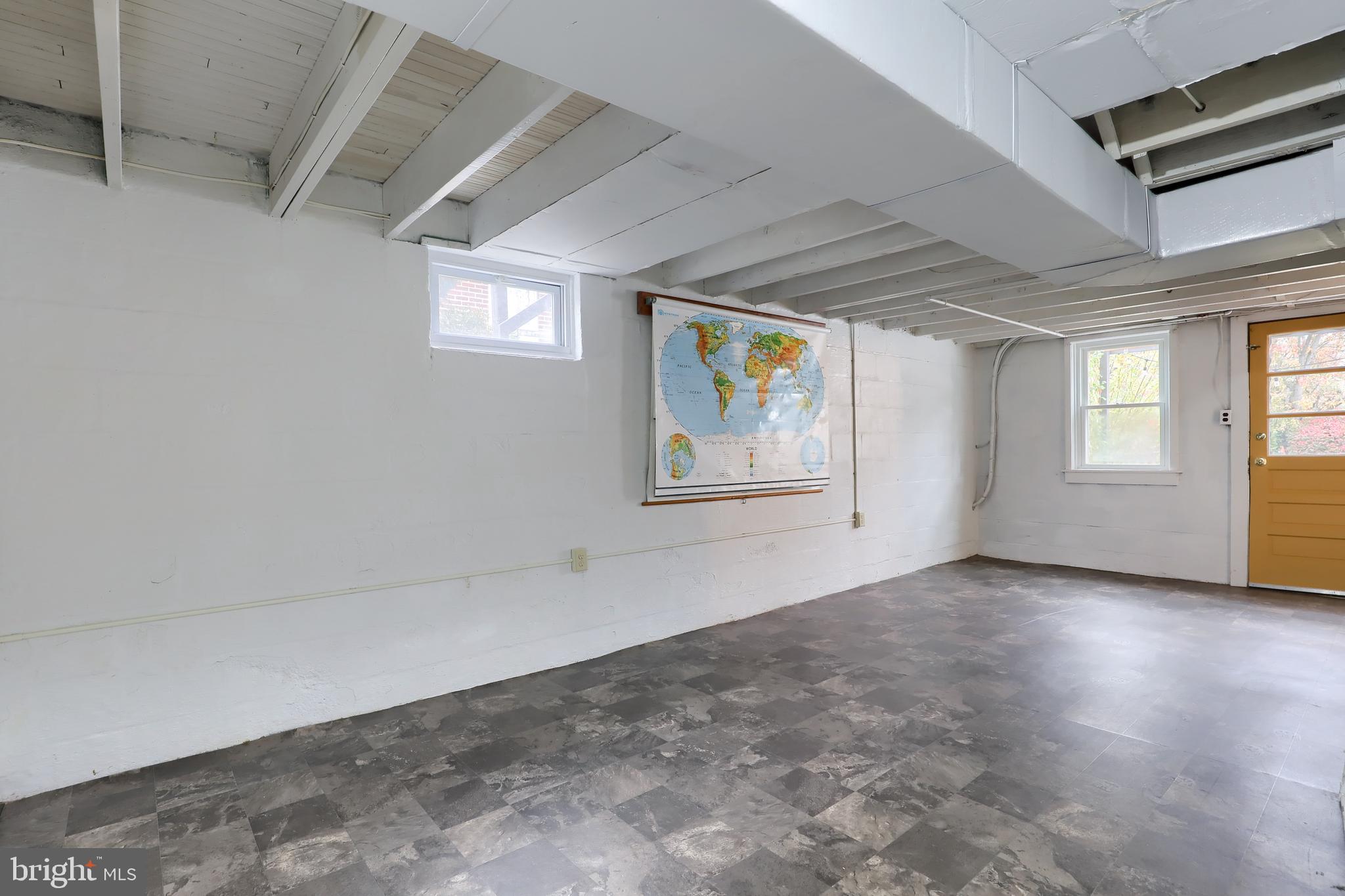 HAMILTON PARK - Residential