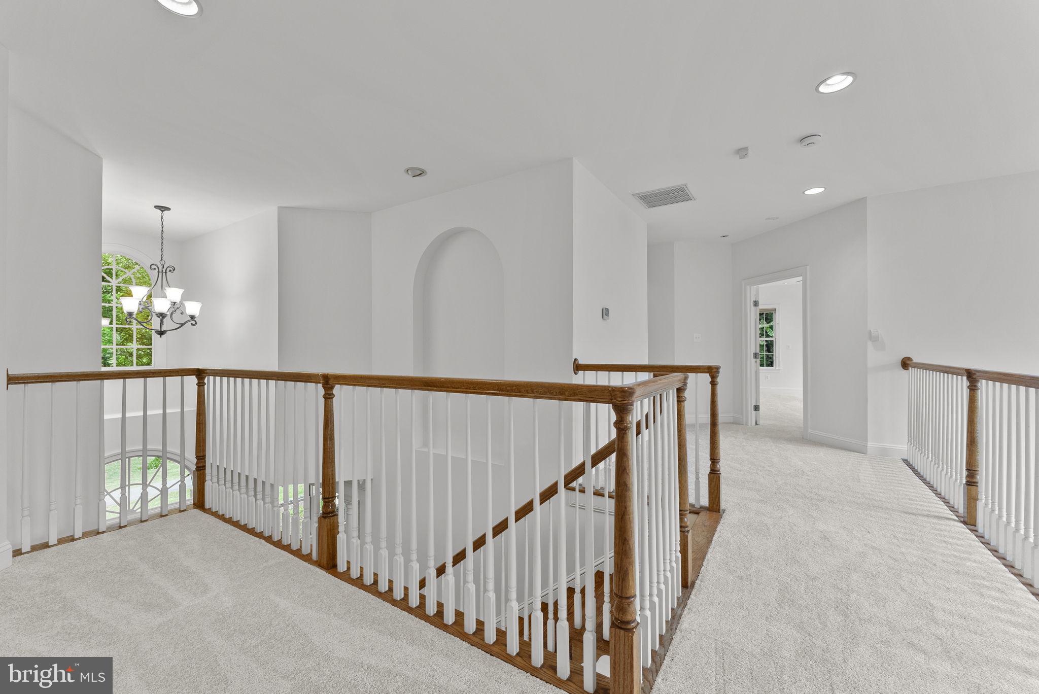 STONELEIGH - Residential