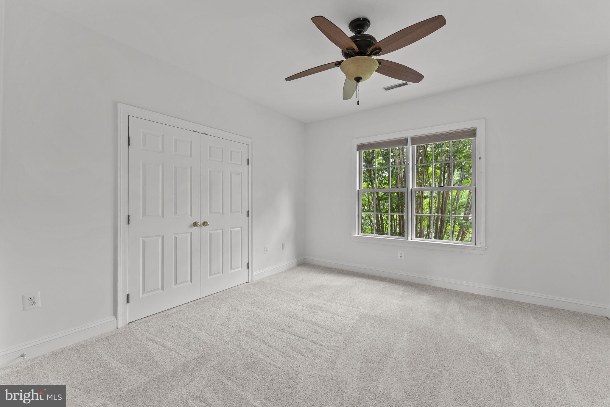 STONELEIGH - Residential