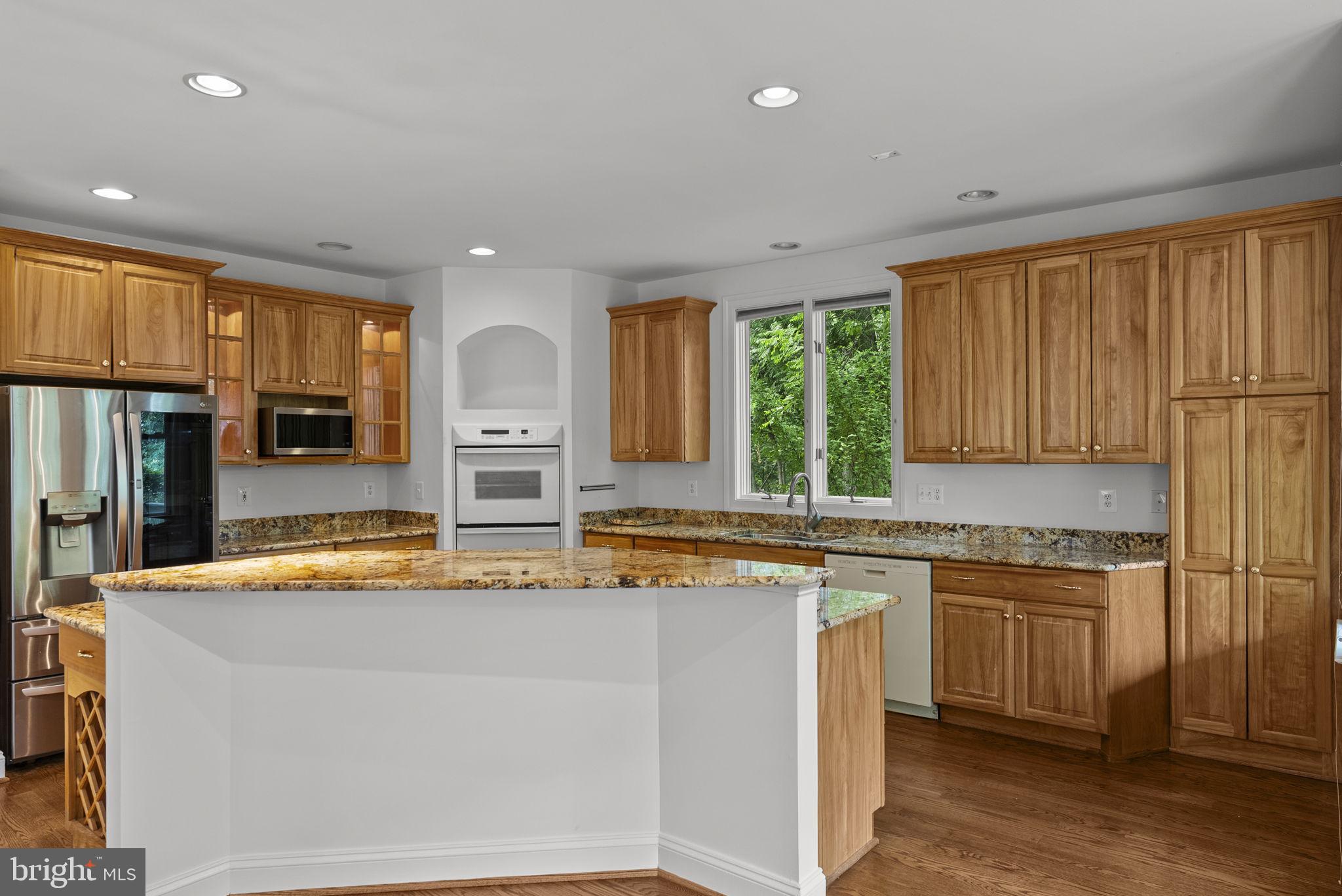 STONELEIGH - Residential