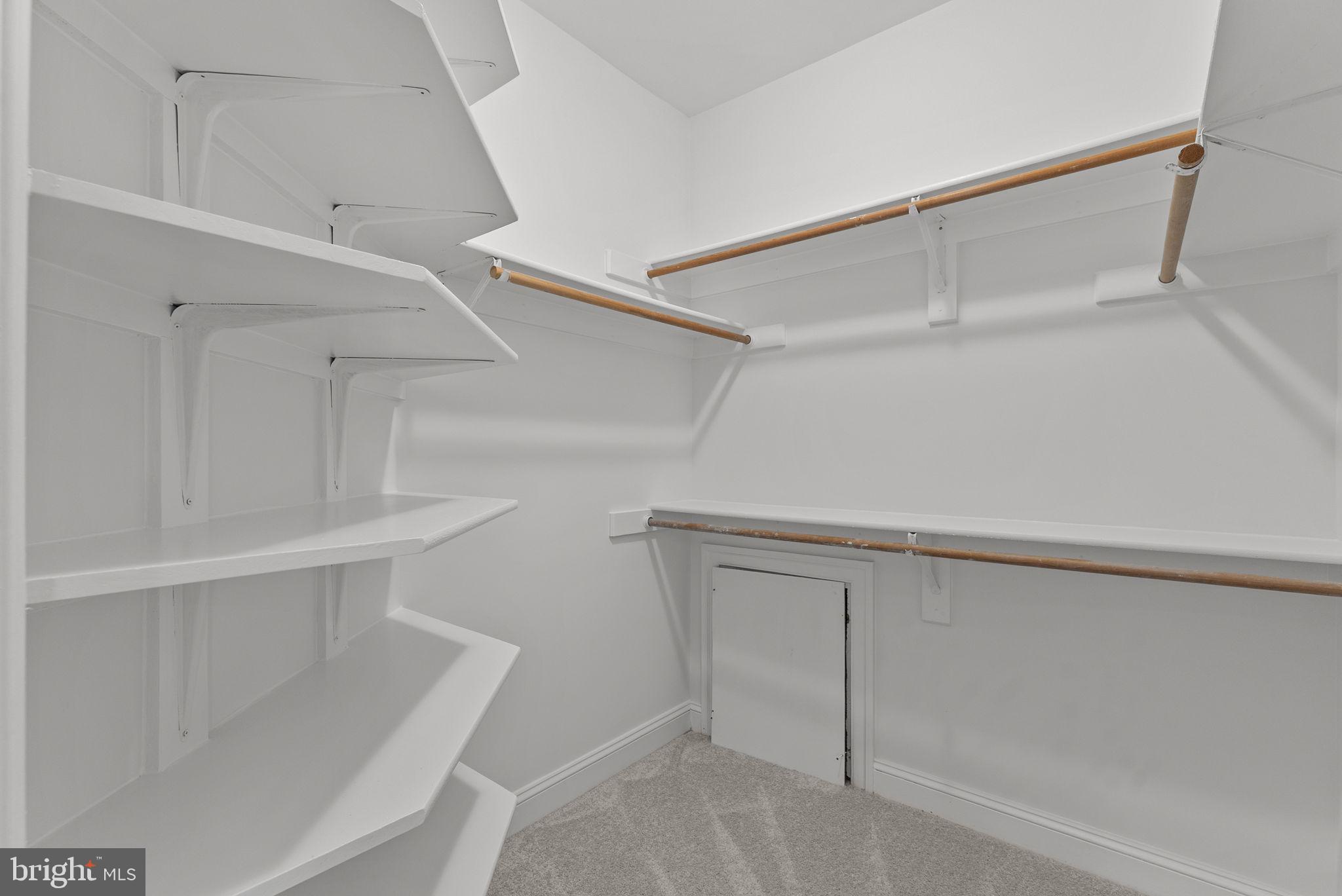 STONELEIGH - Residential