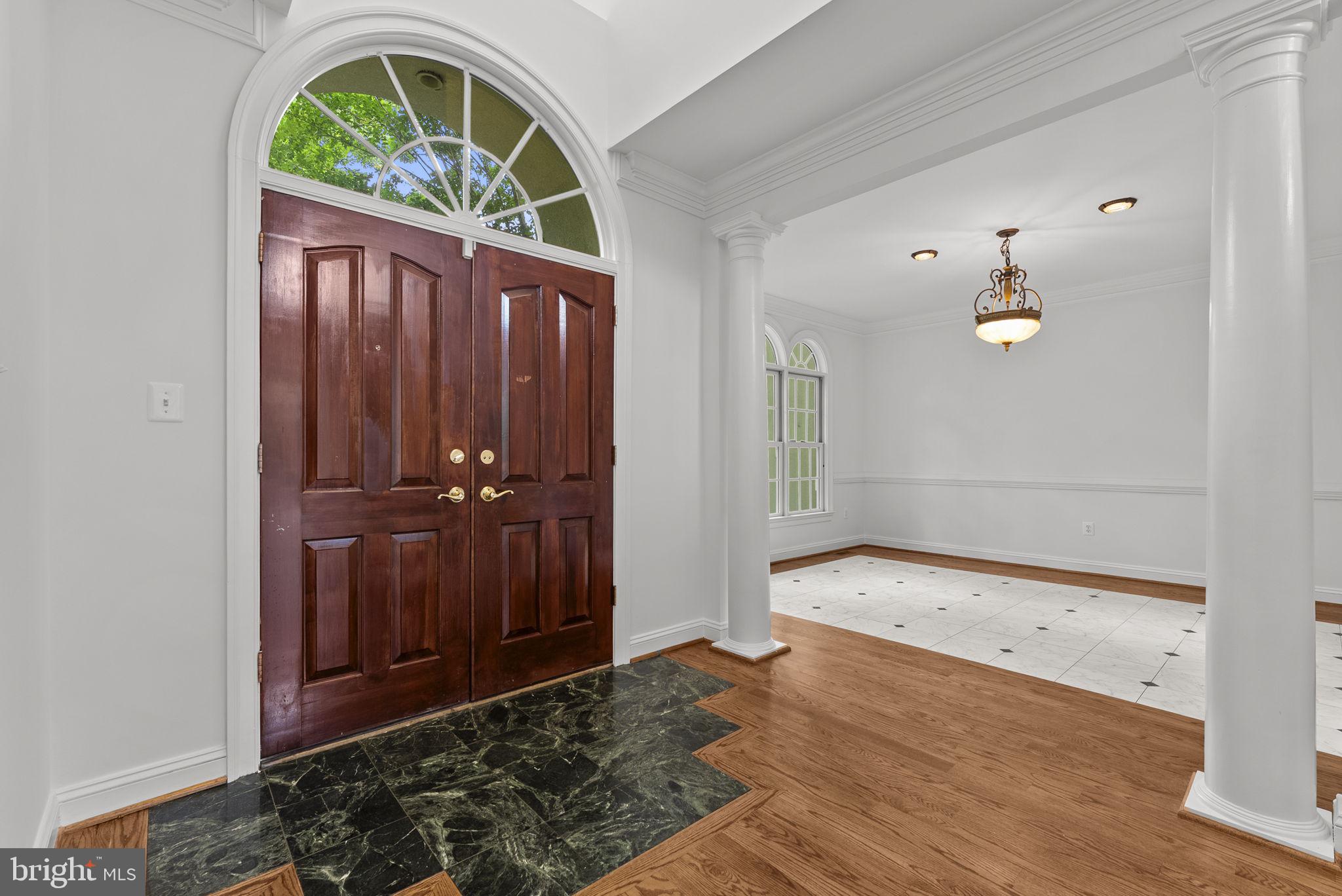 STONELEIGH - Residential
